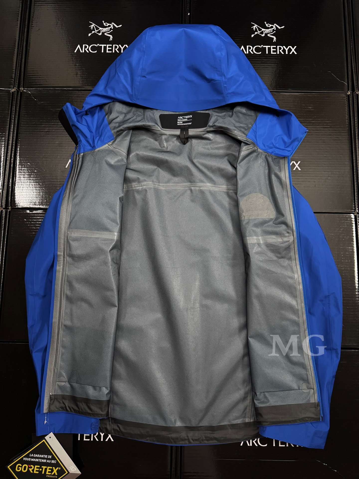G03台州 Arcteryx 始祖鸟 BETA LT 硬壳 连帽 冲锋衣 长袖 男款 群青蓝 B0-26844