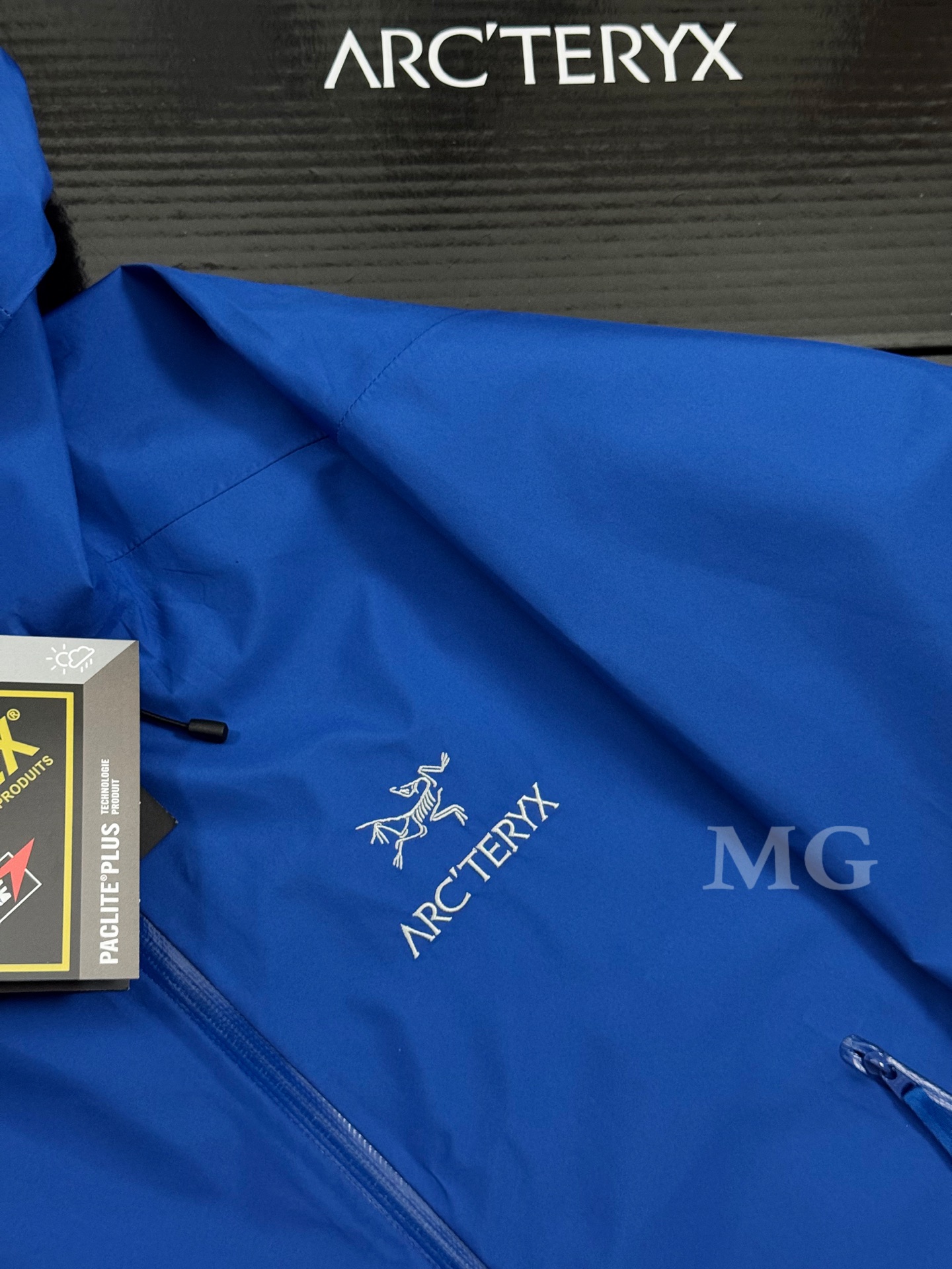 G03台州 Arcteryx 始祖鸟 BETA LT 硬壳 连帽 冲锋衣 长袖 男款 群青蓝 B0-26844