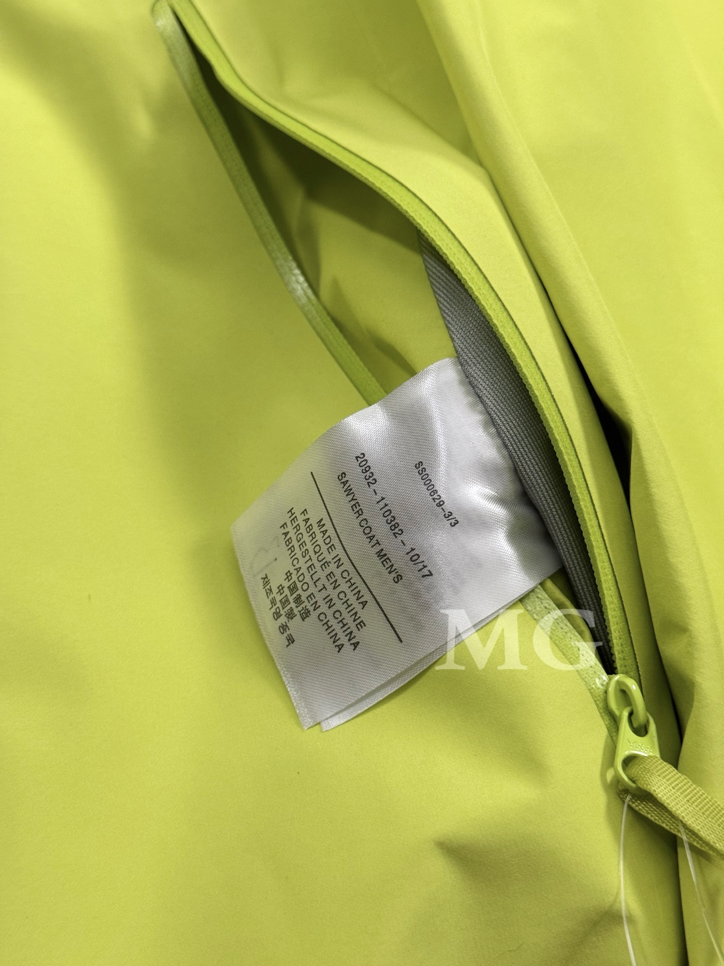 G03台州 Arcteryx 始祖鸟 BETA LT 硬壳 连帽 冲锋衣 长袖 男款 荧光绿 B0-26844