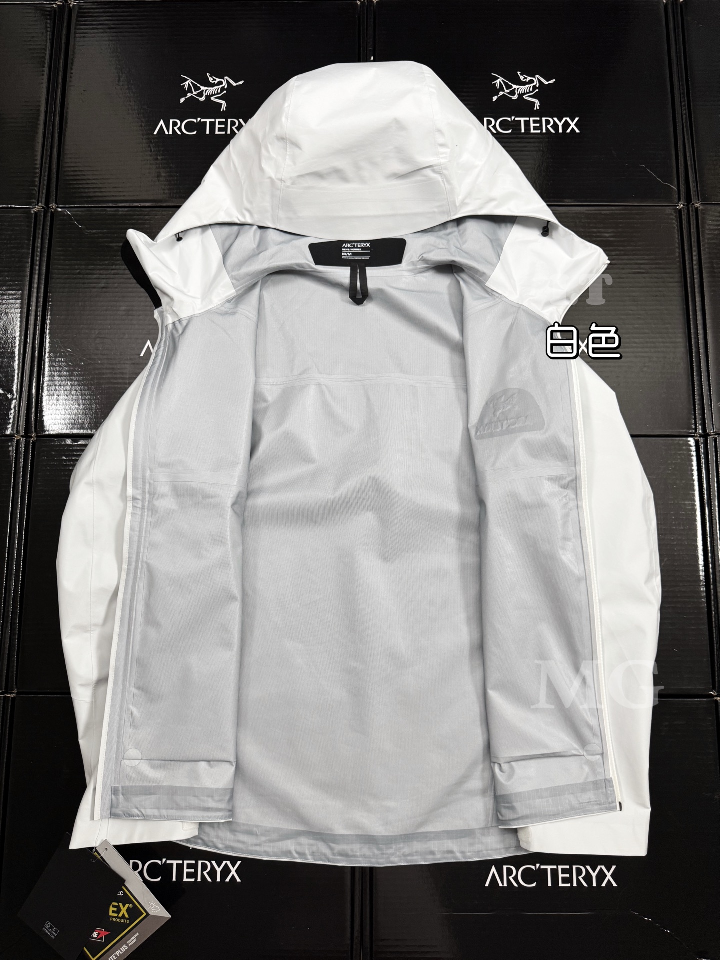 G03台州 Arcteryx 始祖鸟 BETA LT 硬壳 连帽 冲锋衣 长袖 男款 白色 B0-26844