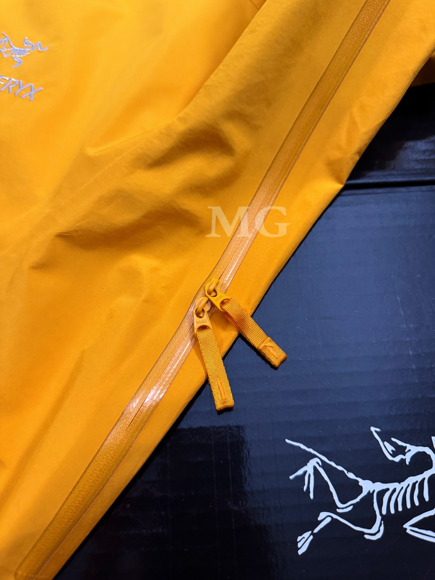 G03台州 Arcteryx 始祖鸟 BETA LT 硬壳 连帽 冲锋衣 长袖 男款 黄色 B0-26844