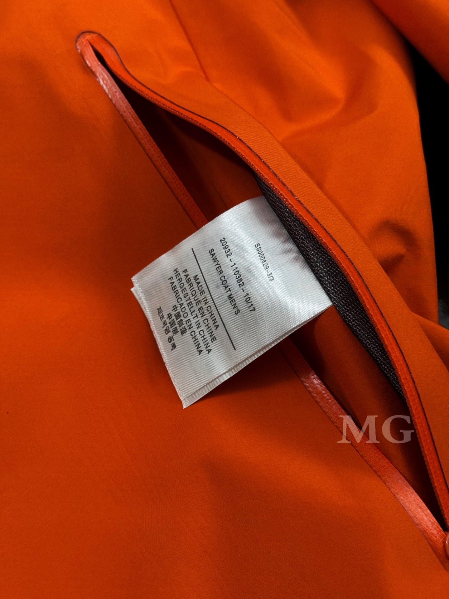 G03台州 Arcteryx 始祖鸟 BETA LT 硬壳 连帽 冲锋衣 长袖 男款 橙色 B0-26844