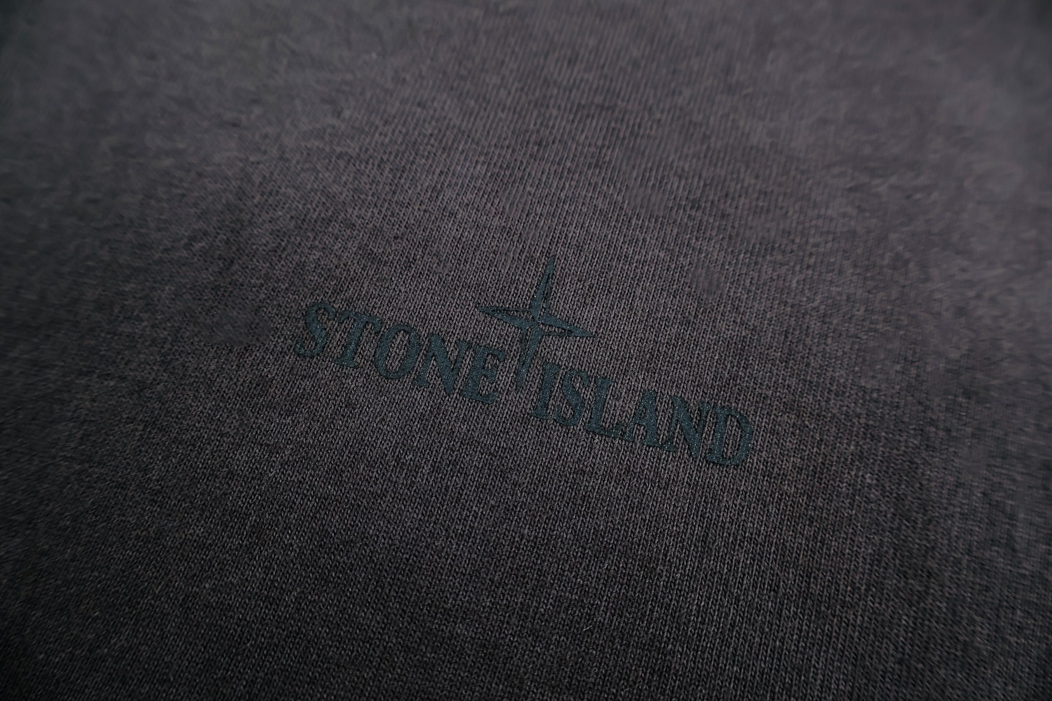 STONE ISLAND 石头岛 龙年徽章印花圆领短袖 T恤 夏款 黑色 A0 