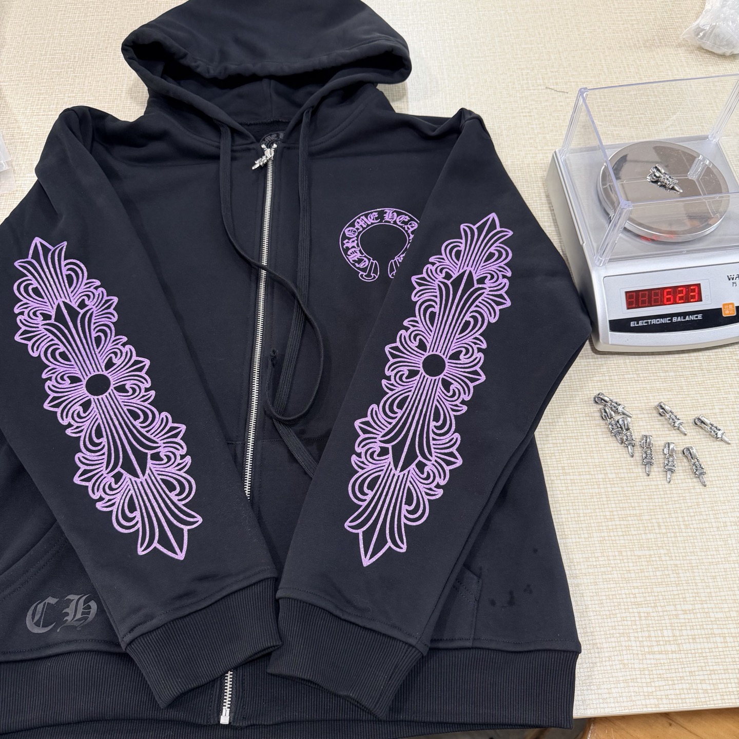 925纯银 Chrome Hearts CH克罗心 经典 印花 拉链卫衣 外套  男女同款  限定 黑色 紫闪   A5  