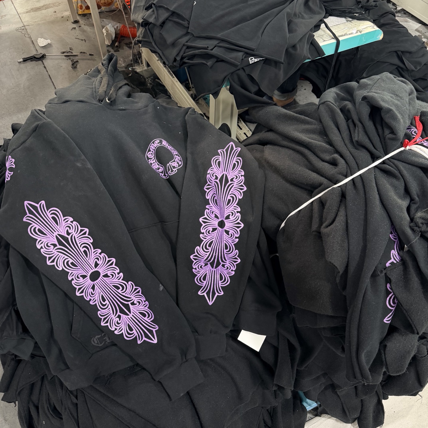 Chrome Hearts 克罗心 花臂 限定 连帽卫衣 帽衫 外套 紫色闪 黑色 A5 