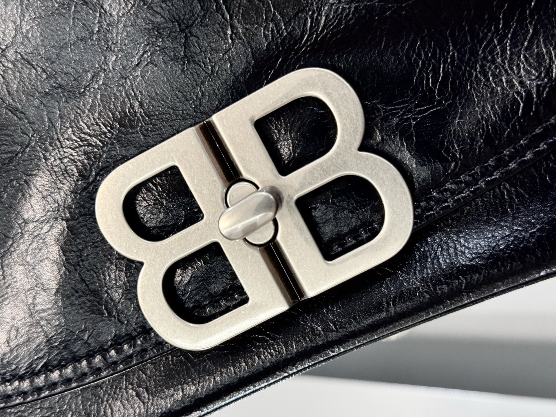 36CM/29cm  巴黎世家 单肩斜跨 Balenciag BB Soft (Crossbody/Shoulder) Cowhide – Black 7484882AAI41000
