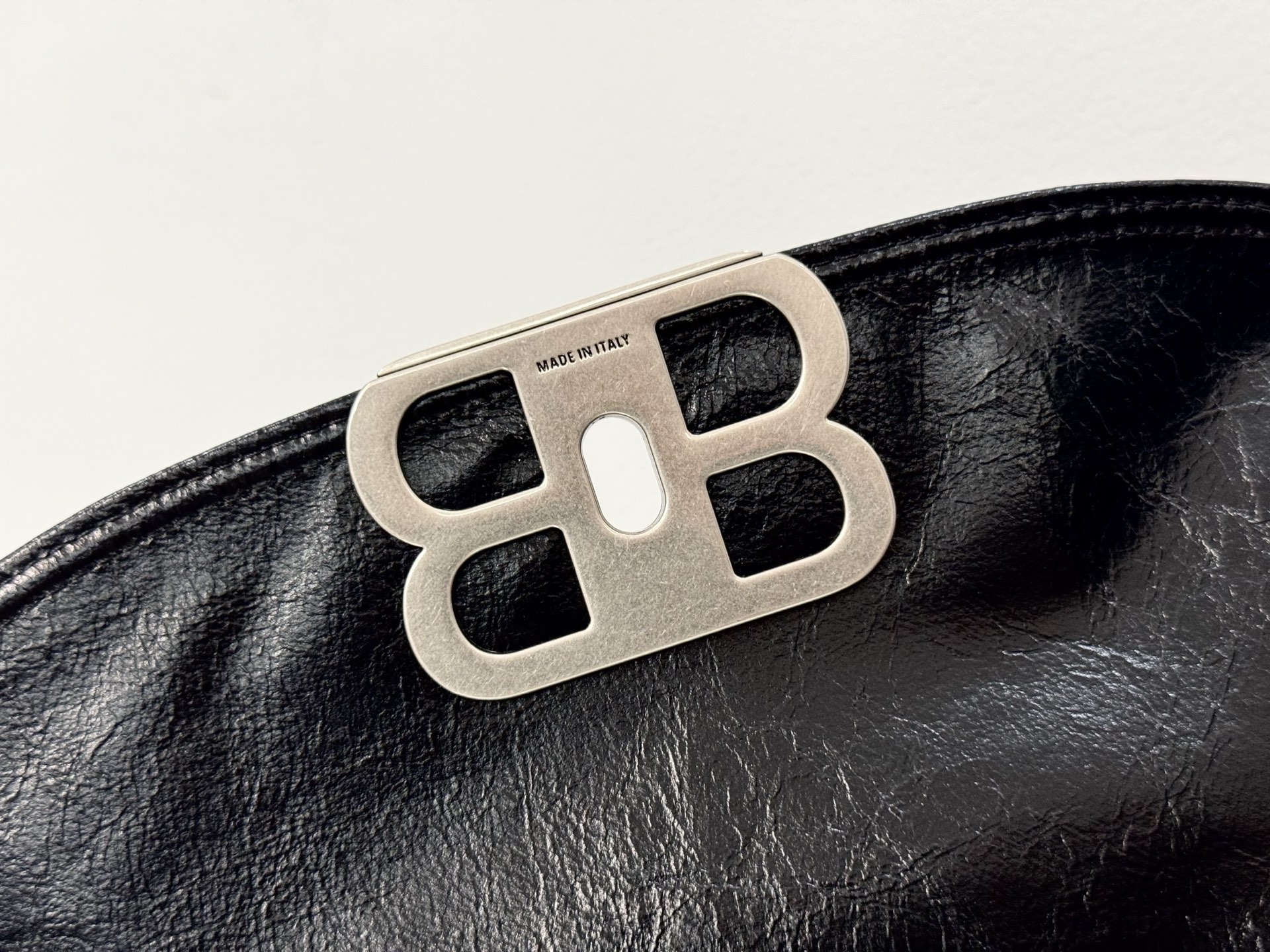 36CM/29cm  巴黎世家 单肩斜跨 Balenciag BB Soft (Crossbody/Shoulder) Cowhide – Black 7484882AAI41000