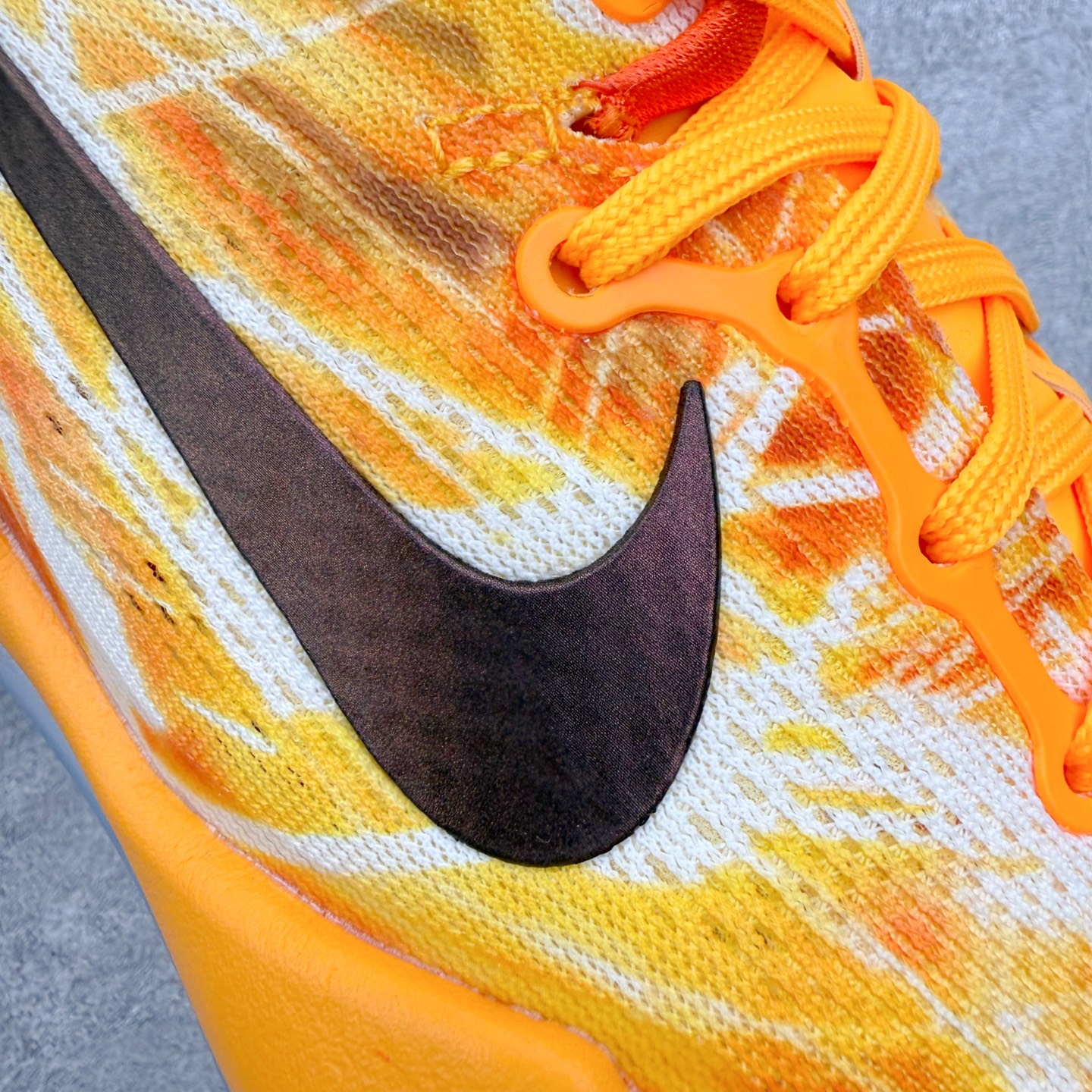 GX Kobe 8 Shanghai Fireworks 科比8 低筒  全掌LUNARLON 鞋墊 籃球鞋 實戰鞋 球鞋 男鞋 波鞋  上海烟花IO6259-800