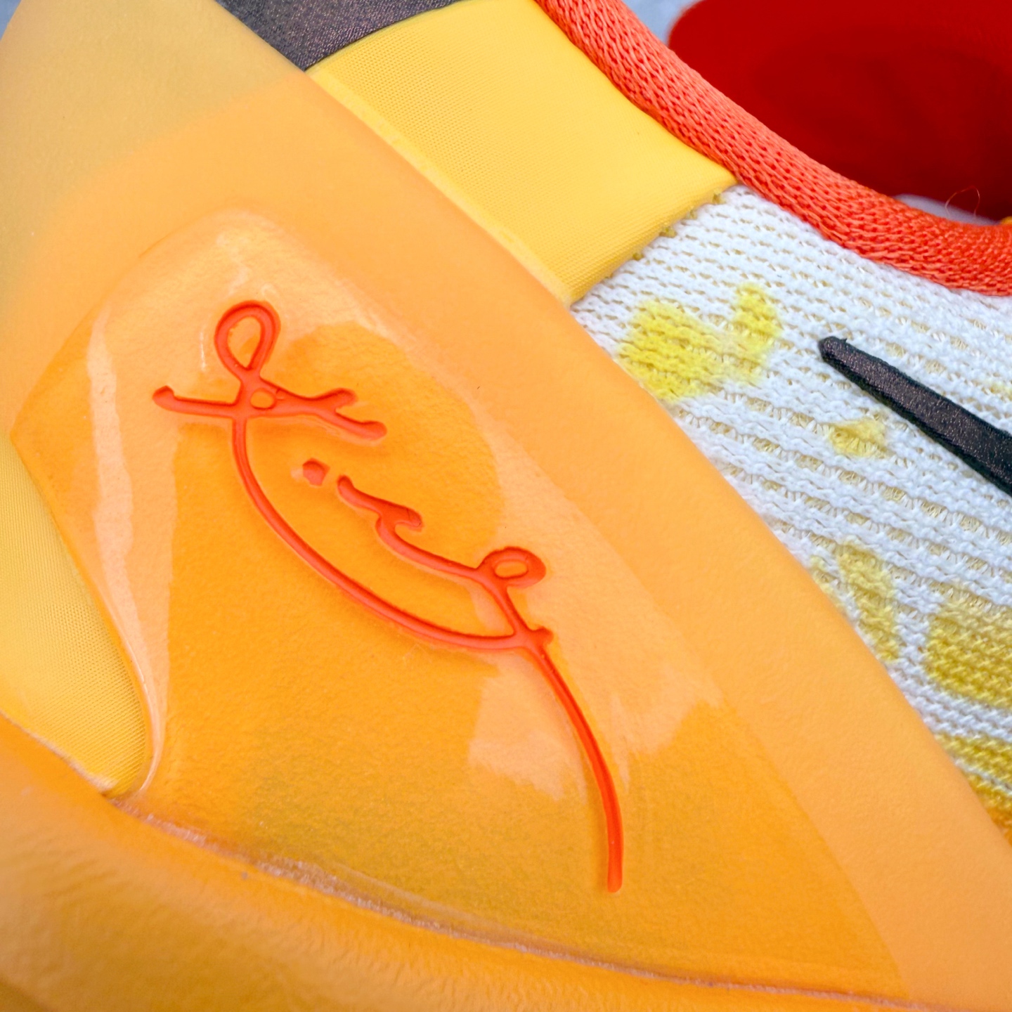 GX Kobe 8 Shanghai Fireworks 科比8 低筒  全掌LUNARLON 鞋墊 籃球鞋 實戰鞋 球鞋 男鞋 波鞋  上海烟花IO6259-800