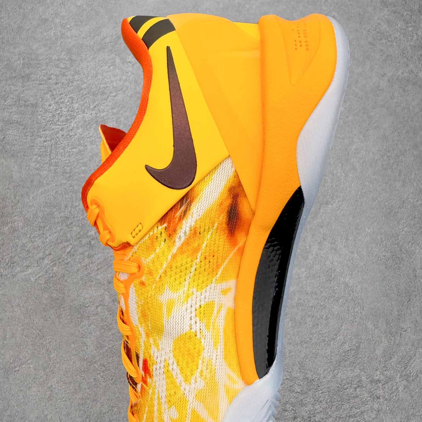 GX Kobe 8 Shanghai Fireworks 科比8 低筒  全掌LUNARLON 鞋墊 籃球鞋 實戰鞋 球鞋 男鞋 波鞋  上海烟花IO6259-800