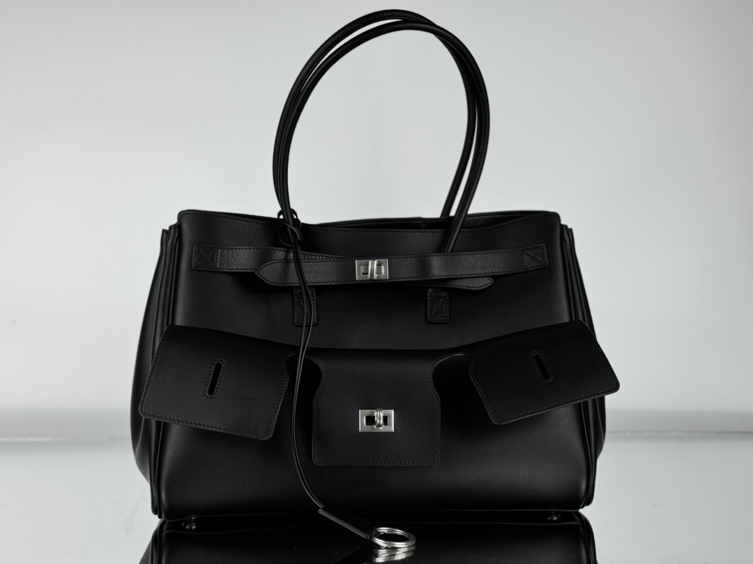 37CM-middle 巴黎世家 单肩斜跨 Balenciag Bel Air  (Crossbody/Shoulder) Cowhide Tote – Black 8054812ABAV1000