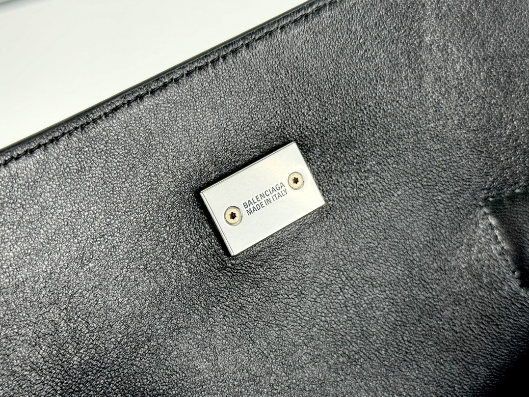 37CM-middle 巴黎世家 单肩斜跨 Balenciag Bel Air  (Crossbody/Shoulder) Cowhide Tote – Black 8054812ABAV1000