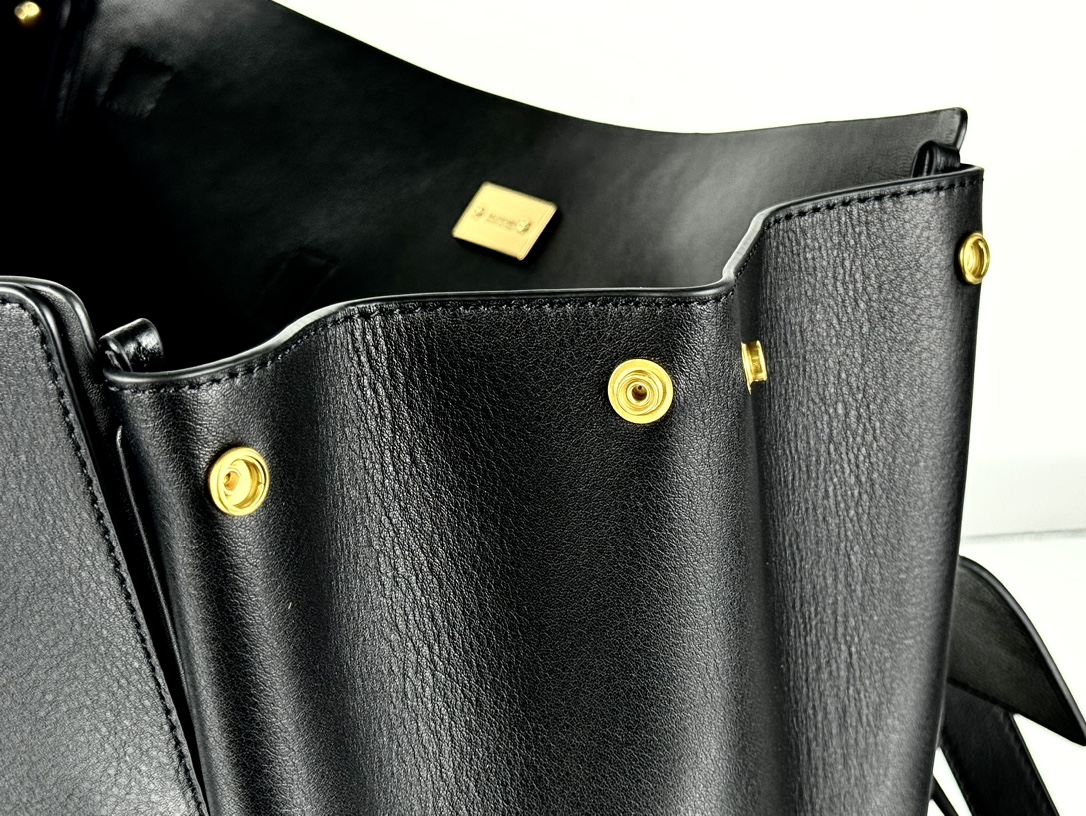 37CM-middle 巴黎世家 单肩斜跨 Balenciag Bel Air  (Crossbody/Shoulder) Cowhide Tote – Black 8054812ABAV1000