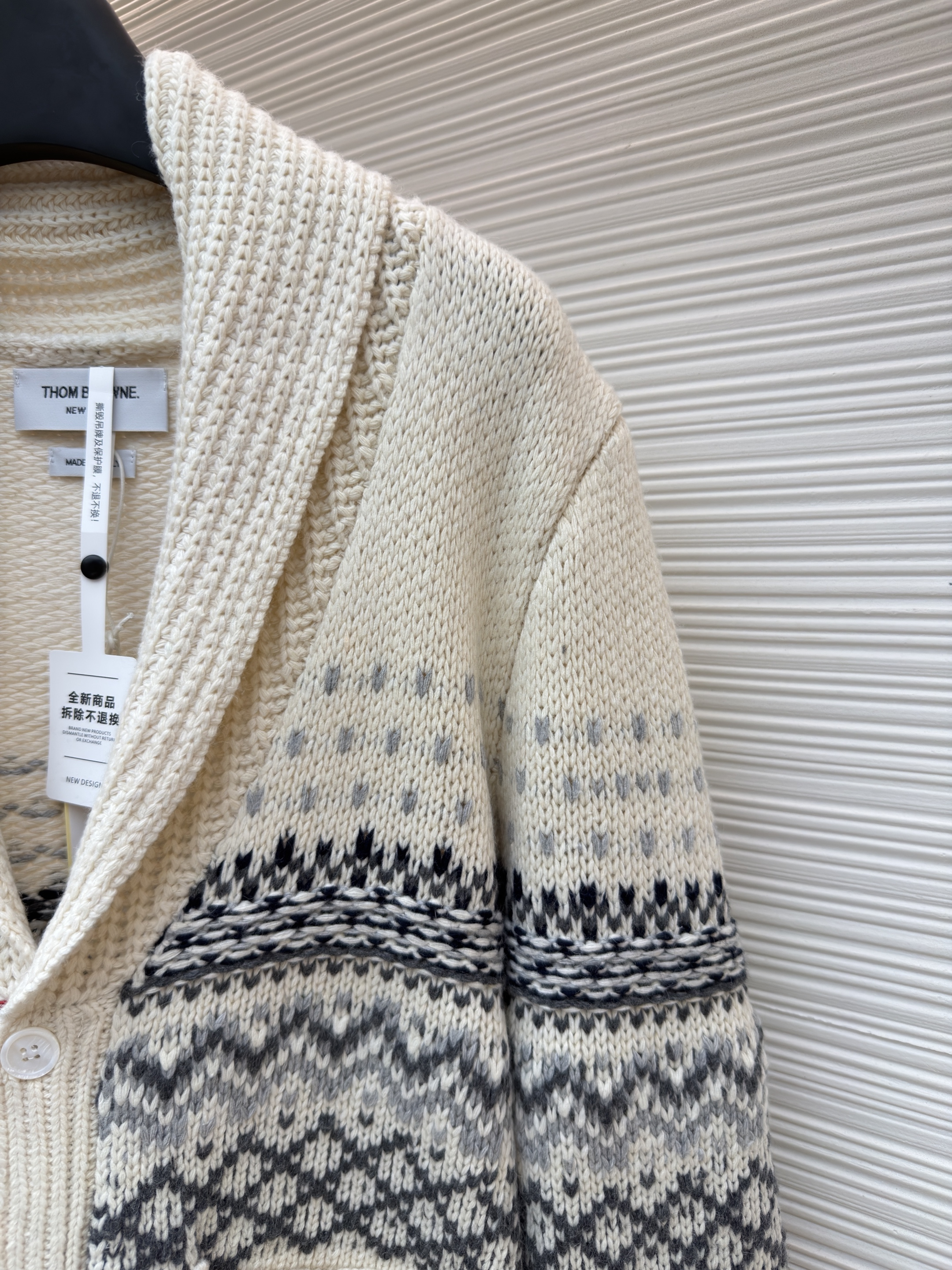 THOM BROWNE 费尔岛条纹V领针织开衫 毛衣 针织衫 外套 长袖 C0