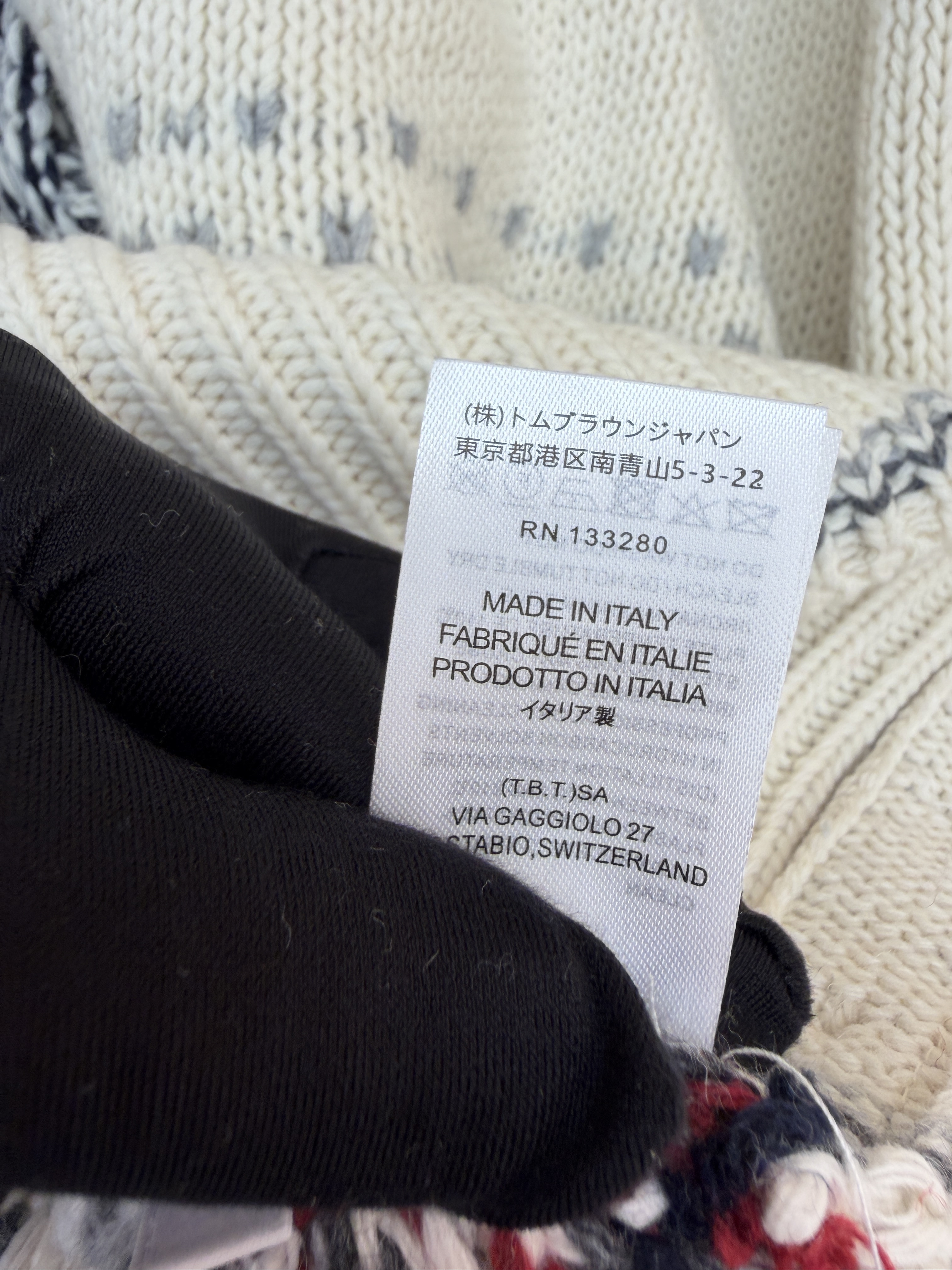THOM BROWNE 费尔岛条纹V领针织开衫 毛衣 针织衫 外套 长袖 C0