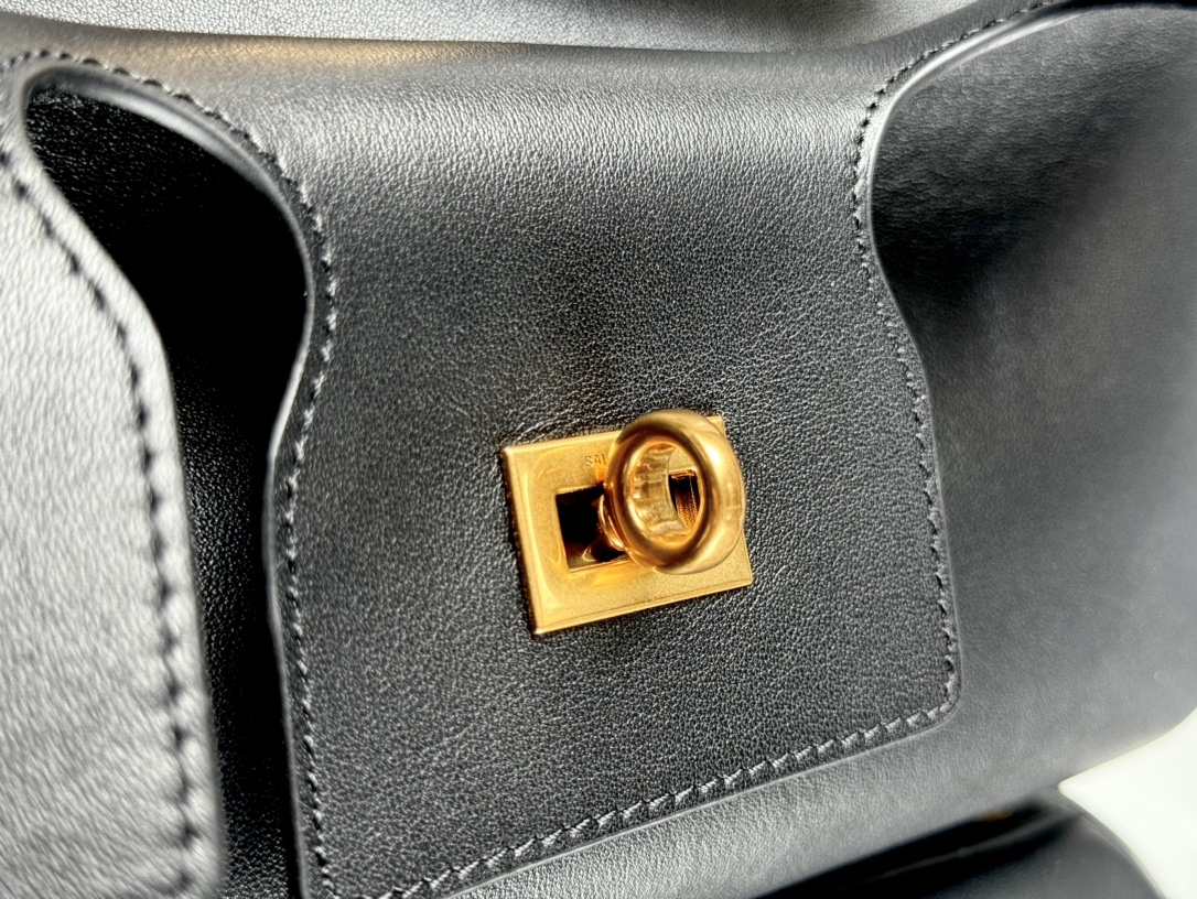 29CM-小号 巴黎世家 单肩斜跨 Balenciag Bel Air  (Crossbody/Shoulder) Cowhide Tote – Black 8356892ABAW1000