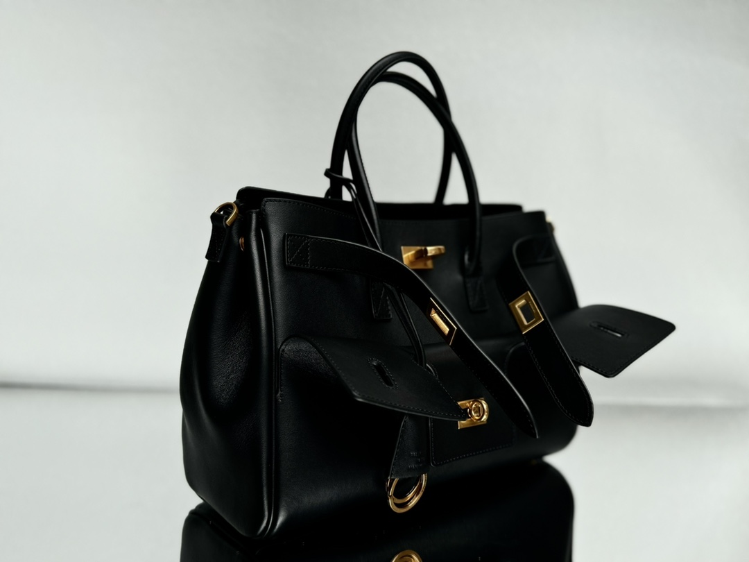 29CM-小号 巴黎世家 单肩斜跨 Balenciag Bel Air  (Crossbody/Shoulder) Cowhide Tote – Black 8356892ABAW1000