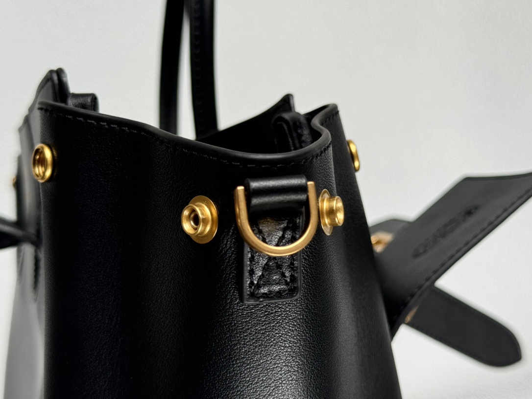 29CM-小号 巴黎世家 单肩斜跨 Balenciag Bel Air  (Crossbody/Shoulder) Cowhide Tote – Black 8356892ABAW1000
