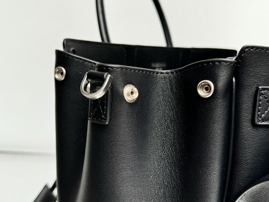 29CM-小号 巴黎世家 单肩斜跨 Balenciag Bel Air  (Crossbody/Shoulder) Cowhide Tote – Black 8356892ABAW1000