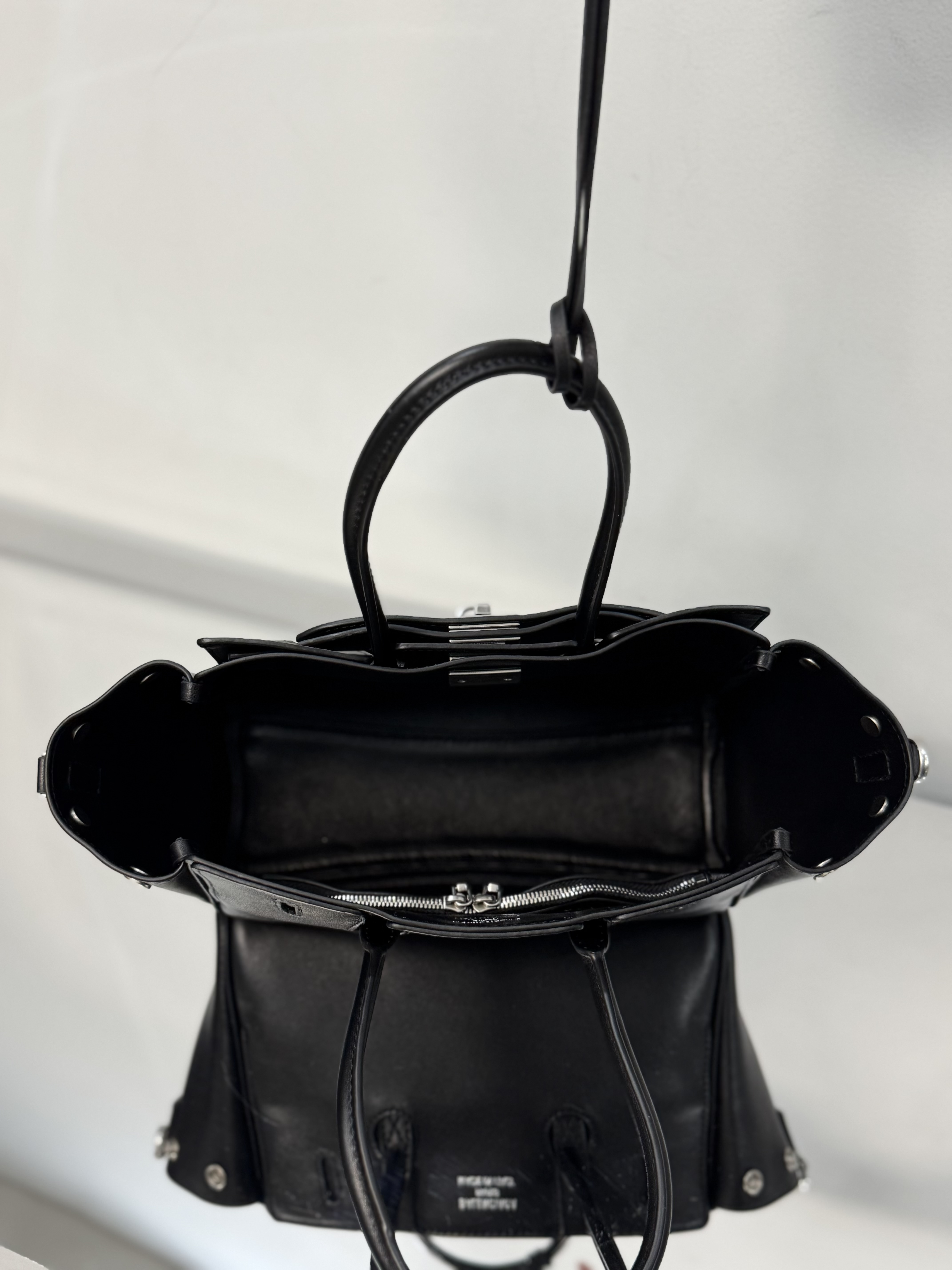 23CM-mini 巴黎世家 单肩斜跨 Balenciag Bel Air  (Crossbody/Shoulder) Cowhide Tote – Black 8357322ABAW1000