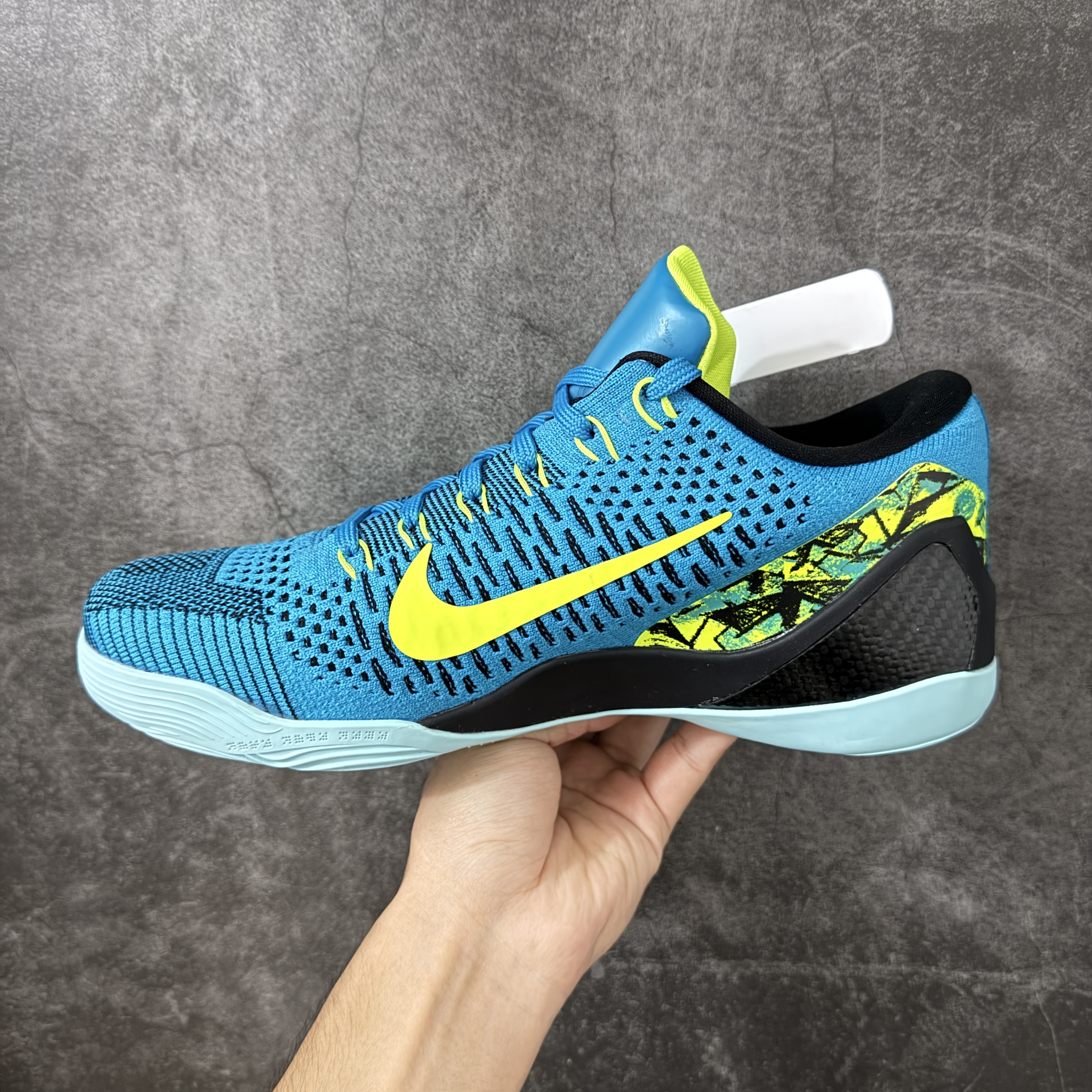 灭世 KOBE 9  low 低筒 篮球鞋 实战鞋 球鞋 男鞋 波鞋  蓝色 IO3673-400