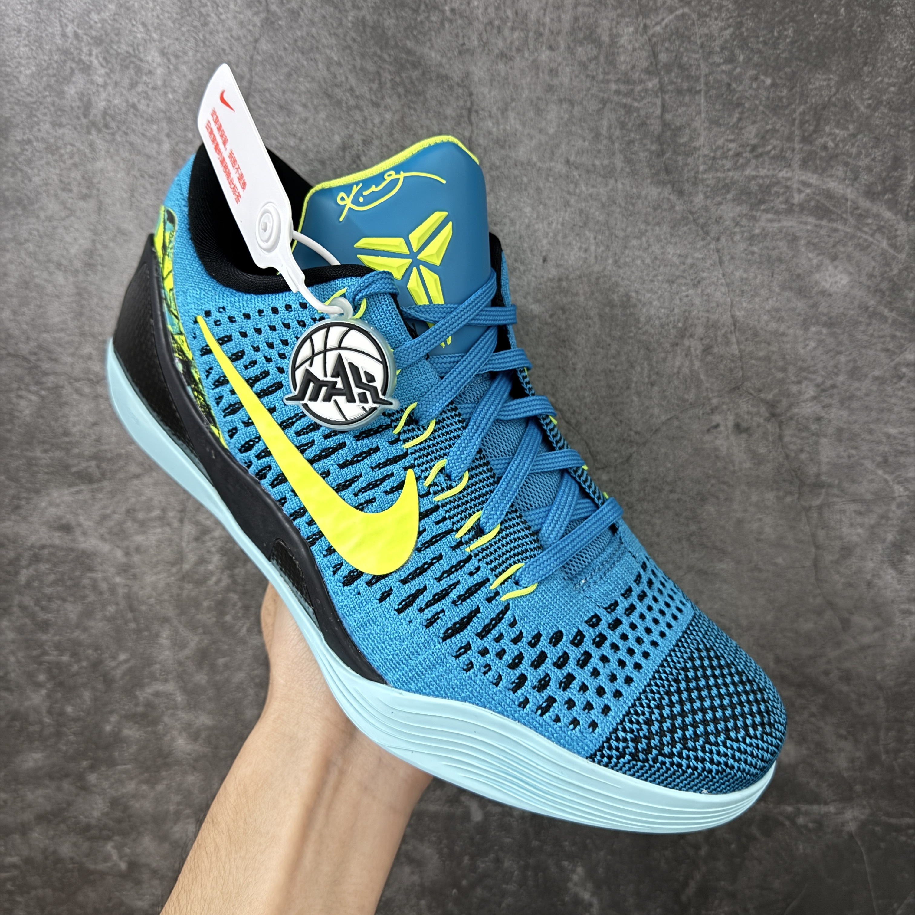 灭世 KOBE 9  low 低筒 篮球鞋 实战鞋 球鞋 男鞋 波鞋  蓝色 IO3673-400
