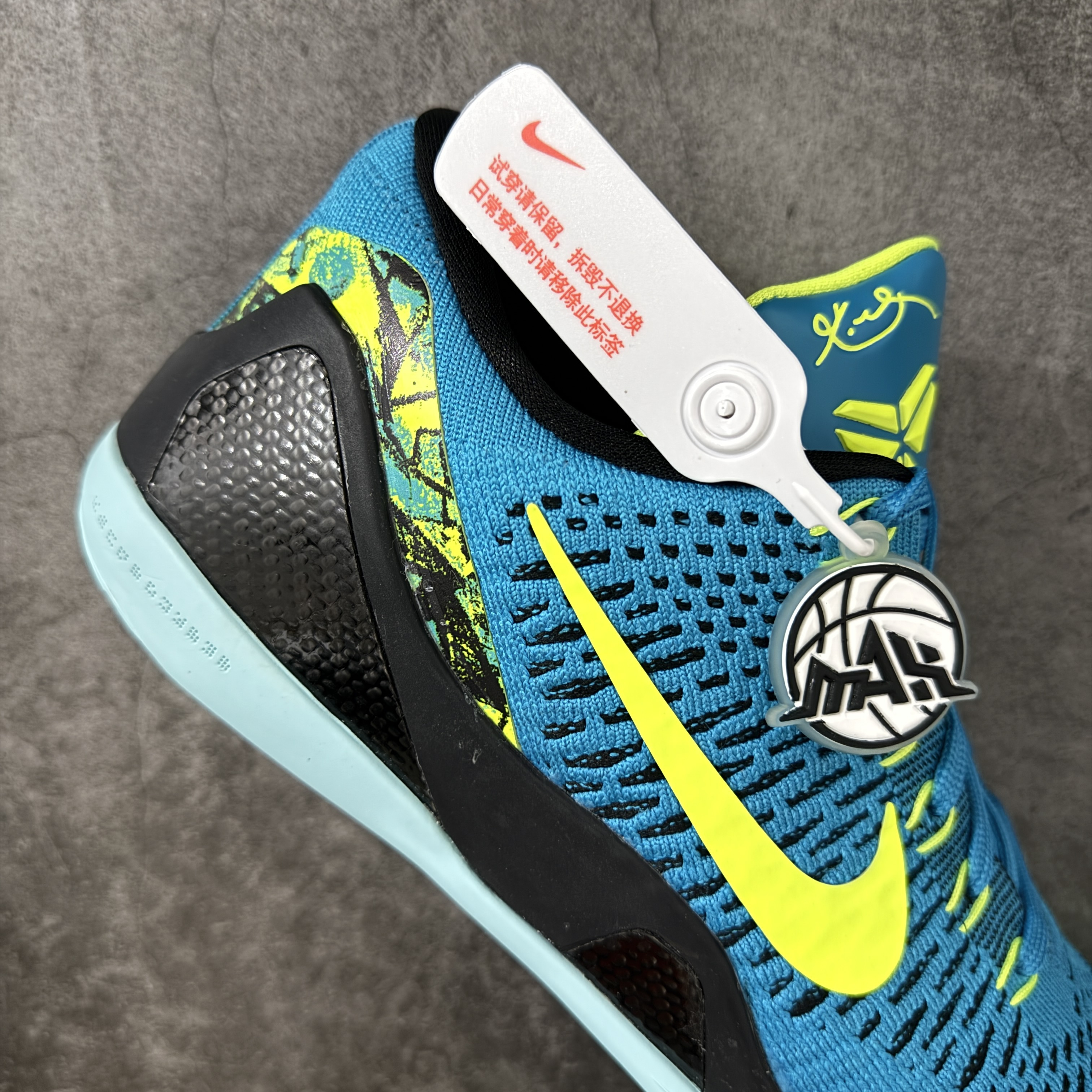 灭世 KOBE 9  low 低筒 篮球鞋 实战鞋 球鞋 男鞋 波鞋  蓝色 IO3673-400