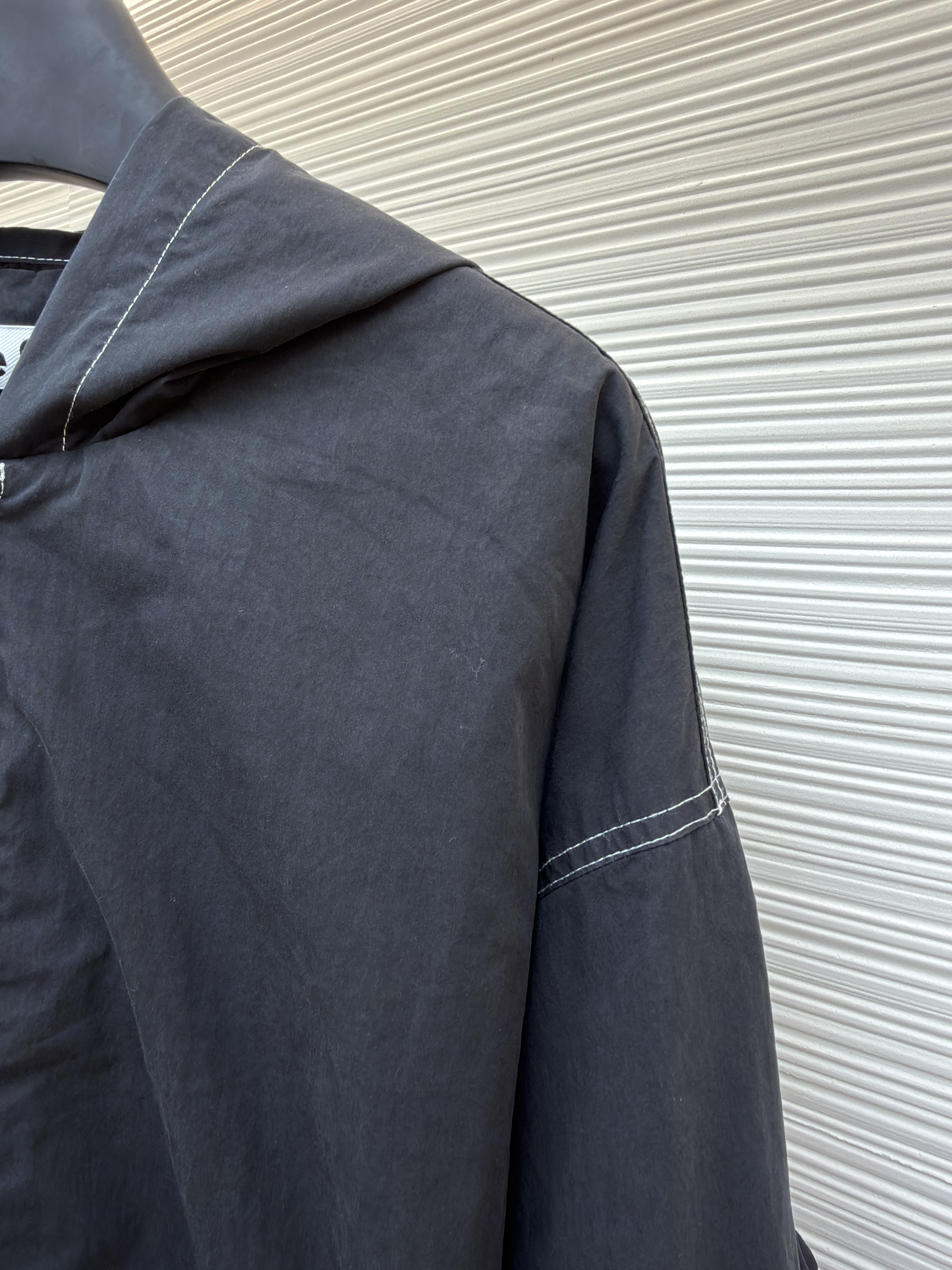 Acne Studios 徽标印花拉链连帽夹克 外套 秋冬 长袖 白色 黑色 B2