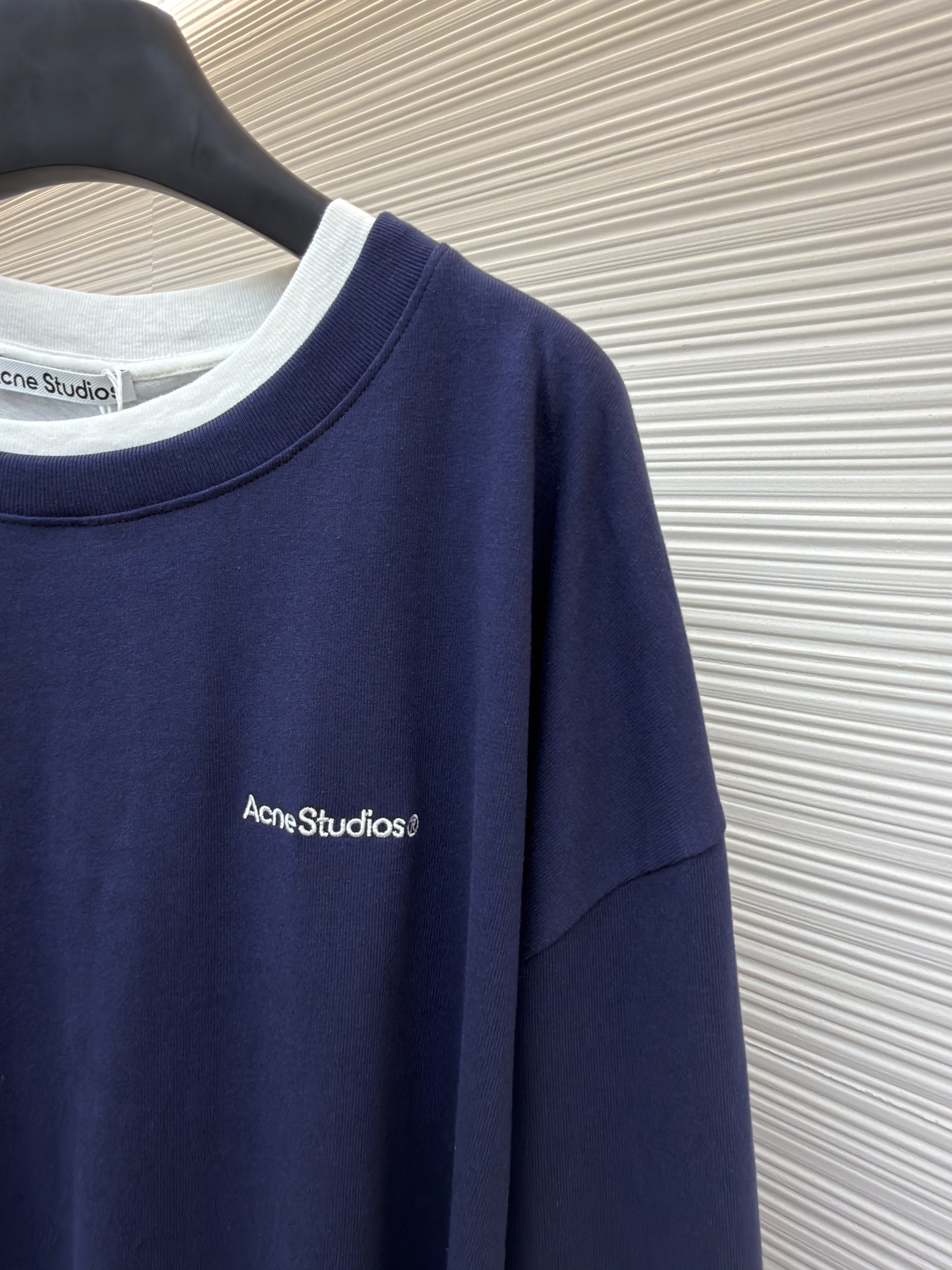 Acne Studios 假两件白边圆领T恤 打底衫 卫衣 长袖 藏蓝色 B0