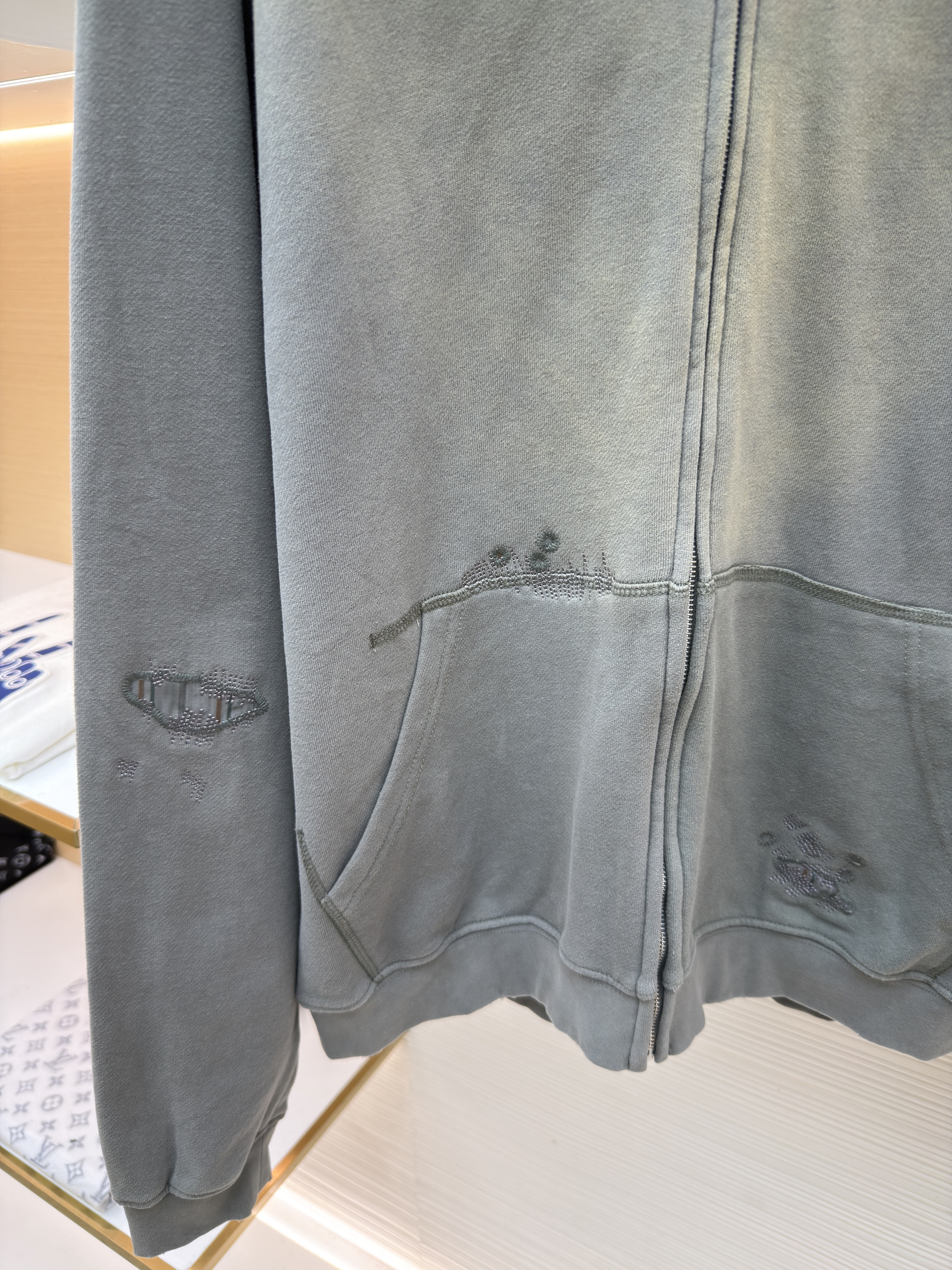 Acne Studios 喷绘做旧徽标拉链连帽卫衣 外套 长袖 绿色 B0