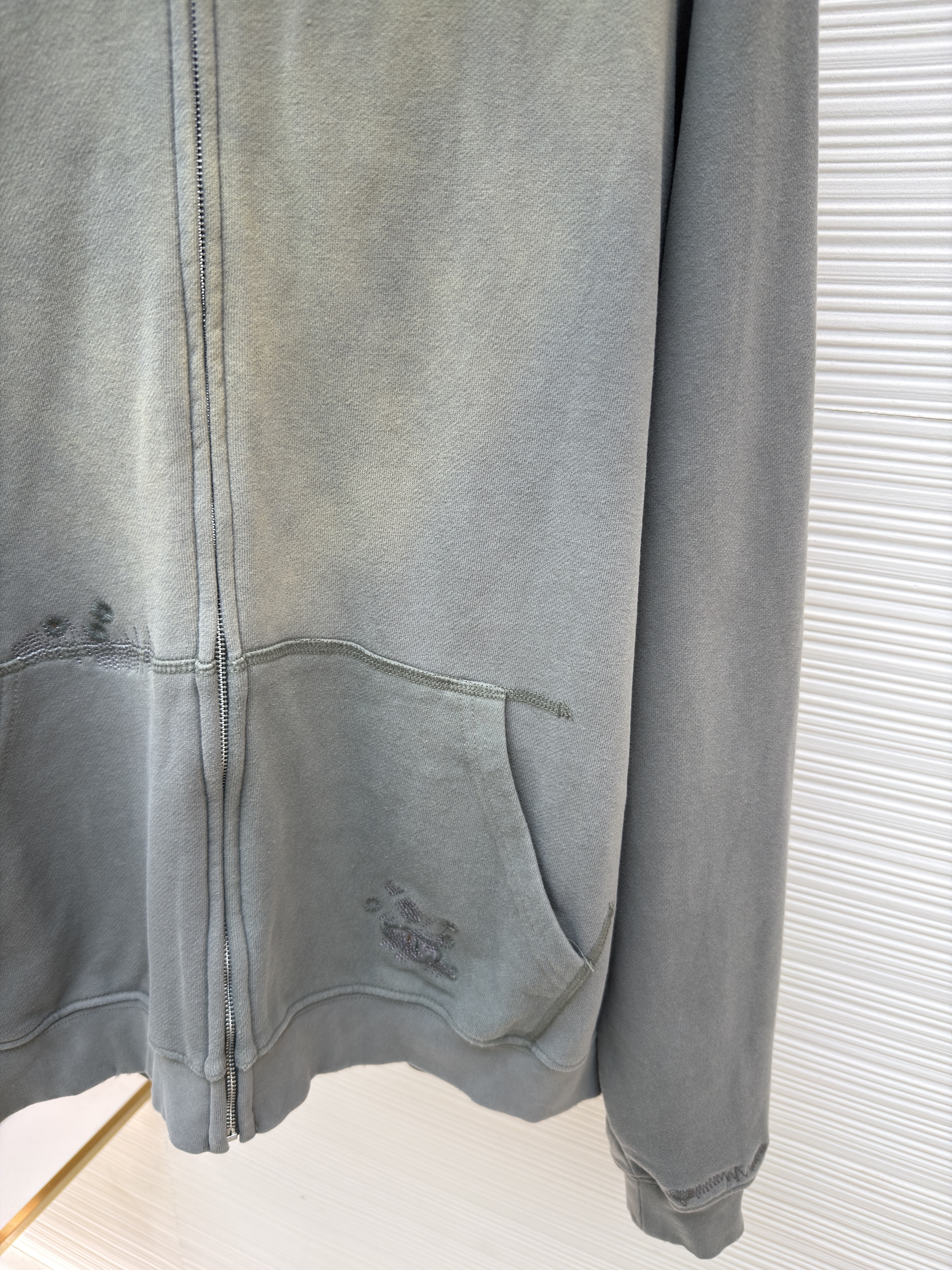 Acne Studios 喷绘做旧徽标拉链连帽卫衣 外套 长袖 绿色 B0