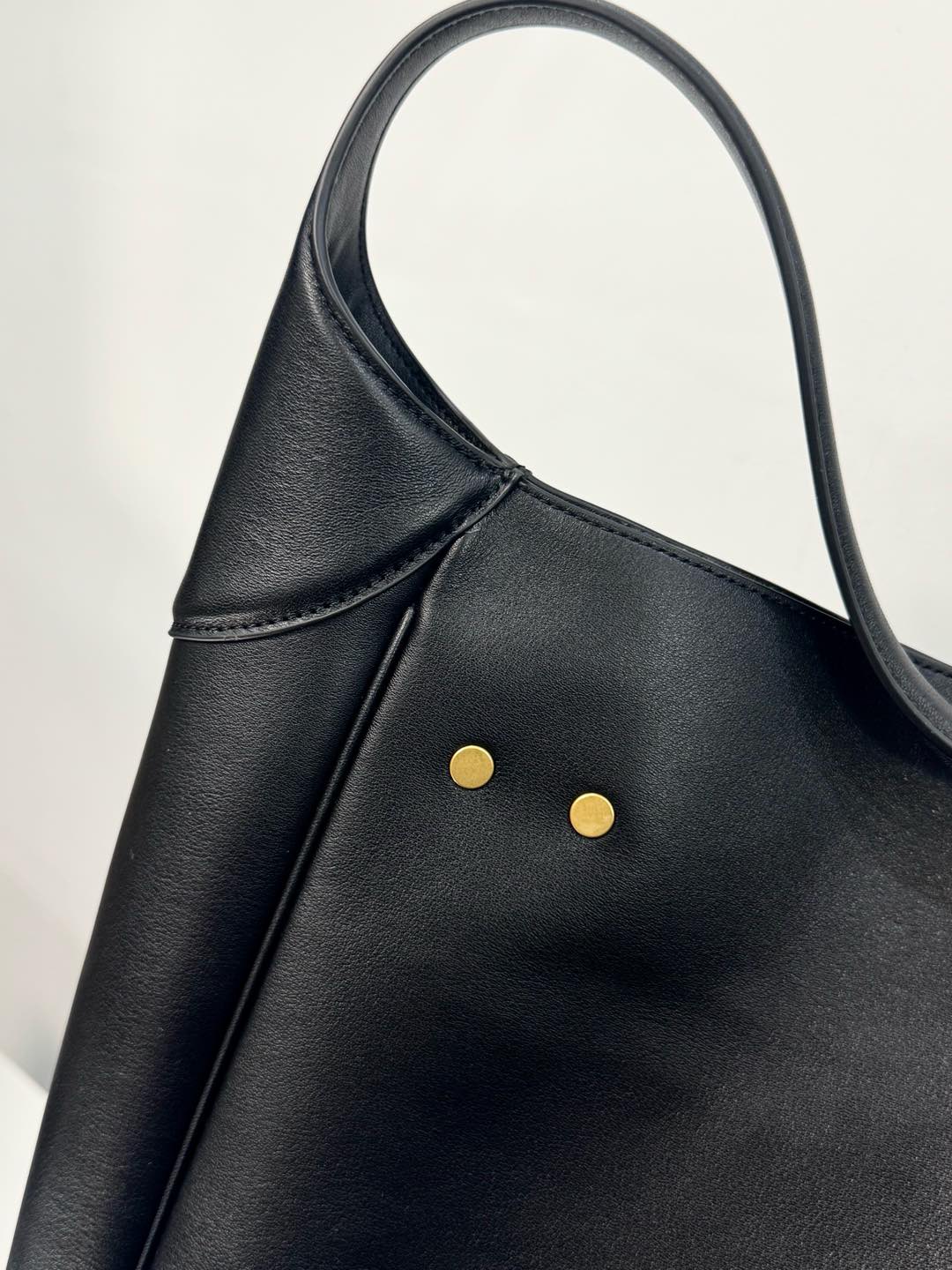 43CM/25CM  金扣 巴黎世家 单肩斜跨 Balenciag Bel Air  (Crossbody/Shoulder) Cowhide hobo– Black  