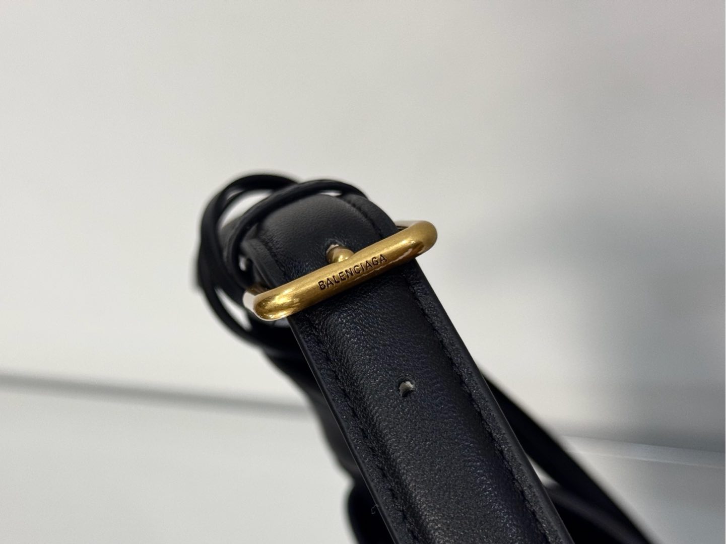 43CM/25CM  金扣 巴黎世家 单肩斜跨 Balenciag Bel Air  (Crossbody/Shoulder) Cowhide hobo– Black  