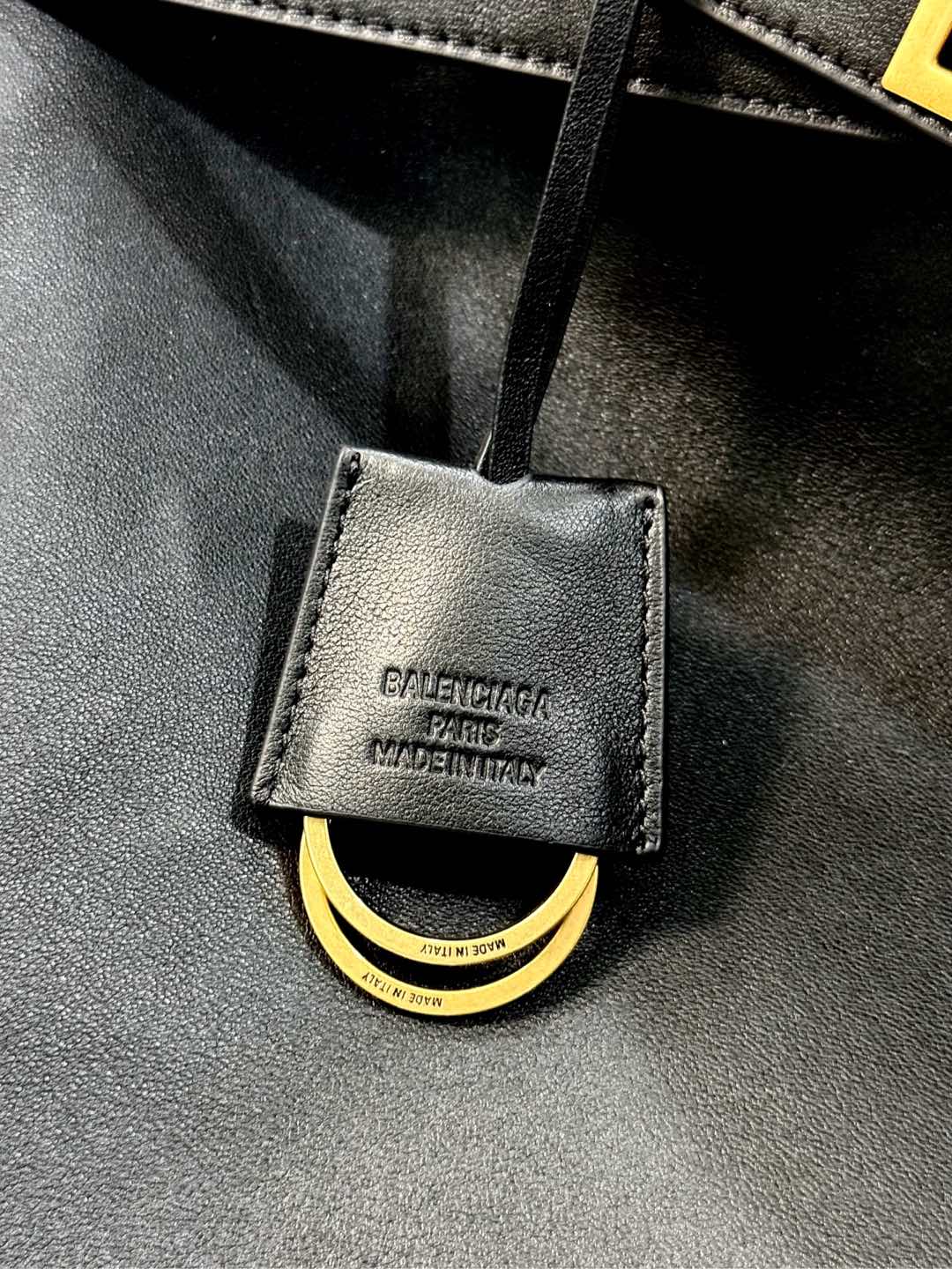 43CM/25CM  金扣 巴黎世家 单肩斜跨 Balenciag Bel Air  (Crossbody/Shoulder) Cowhide hobo– Black  
