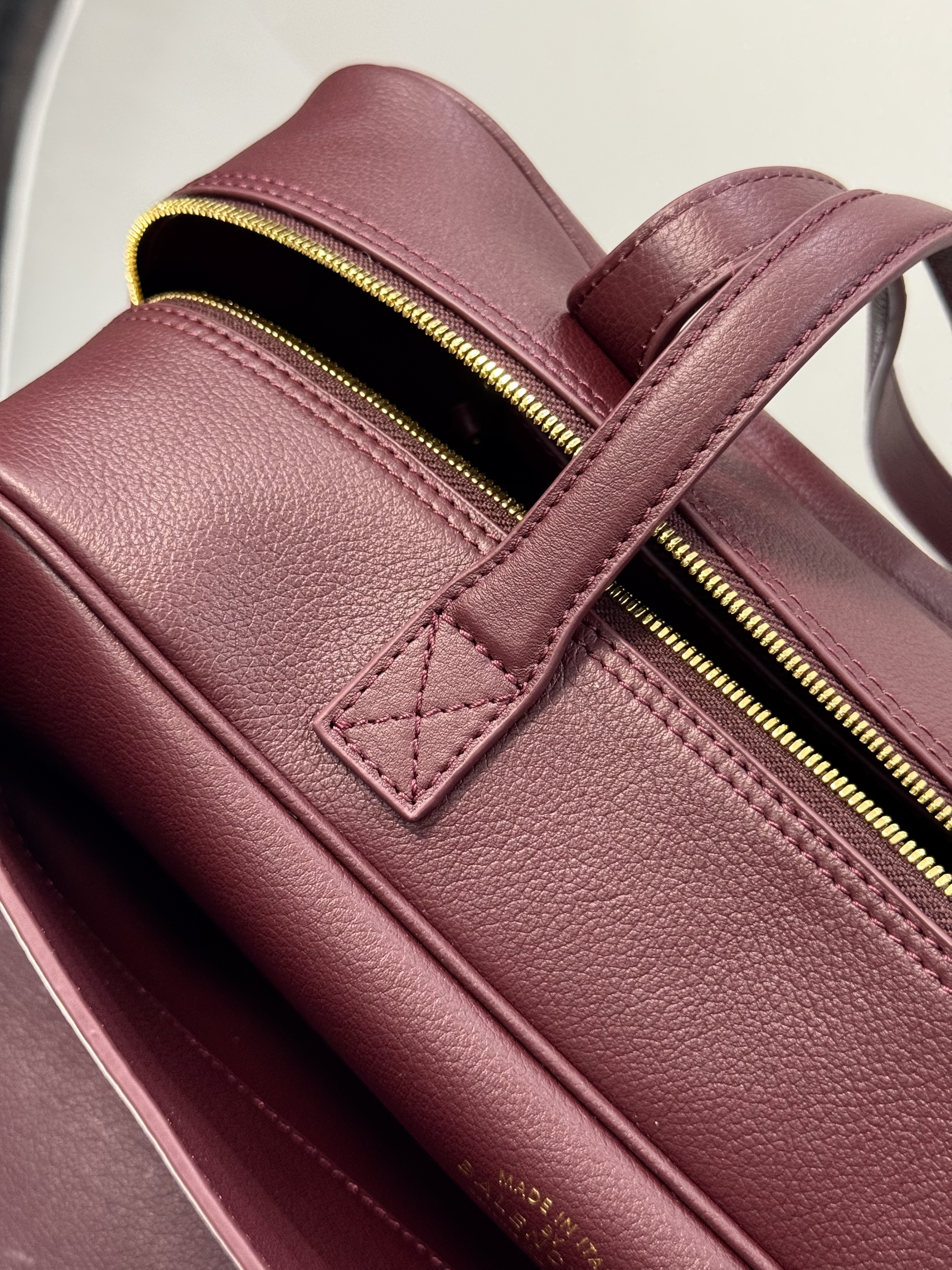 31CM 小号 巴黎世家 手提 保龄 Balenciag  carrie bowling （Handheld bowling bag）Cowhide– 8329202