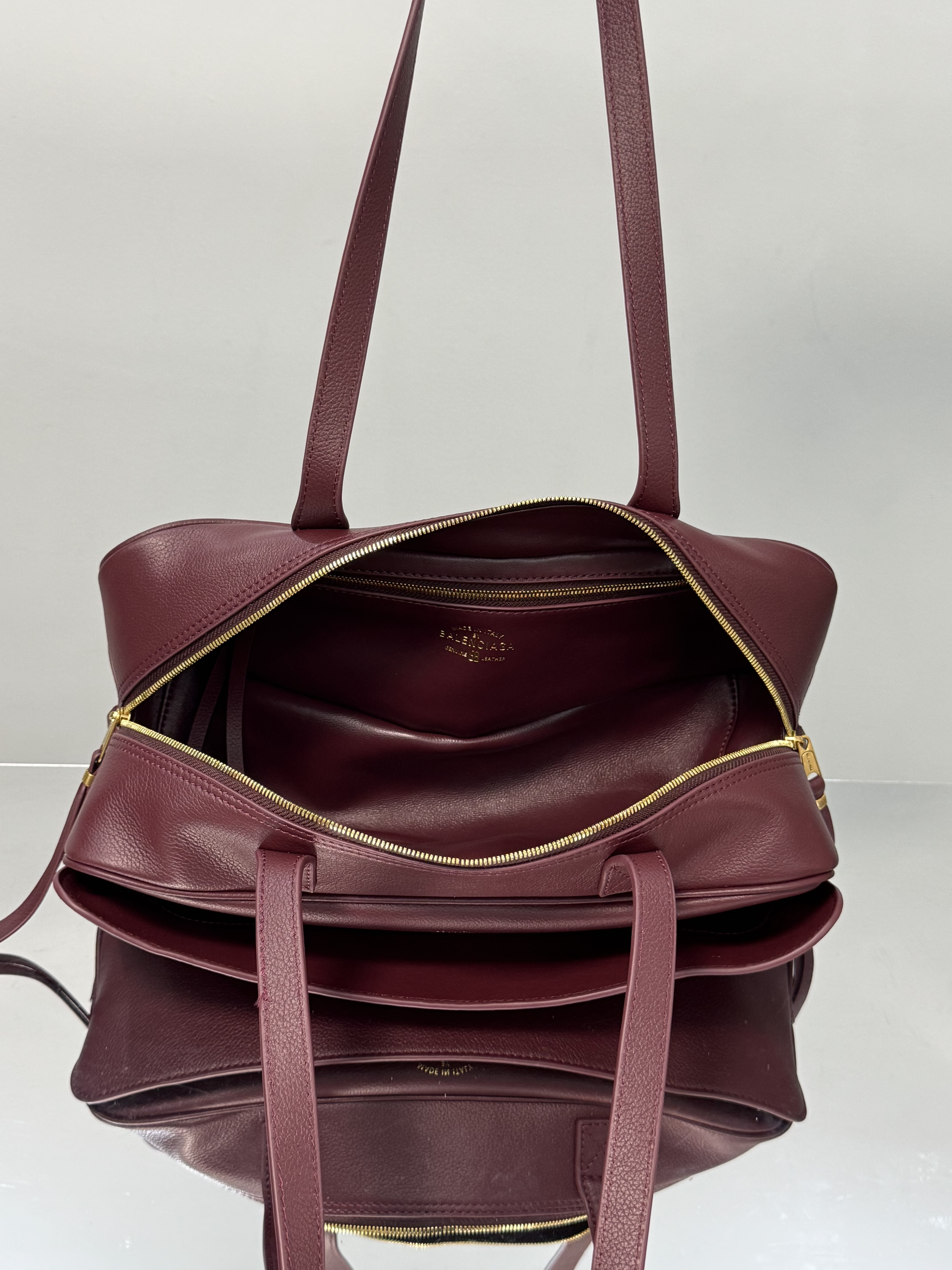 31CM 小号 巴黎世家 手提 保龄 Balenciag  carrie bowling （Handheld bowling bag）Cowhide– 8329202