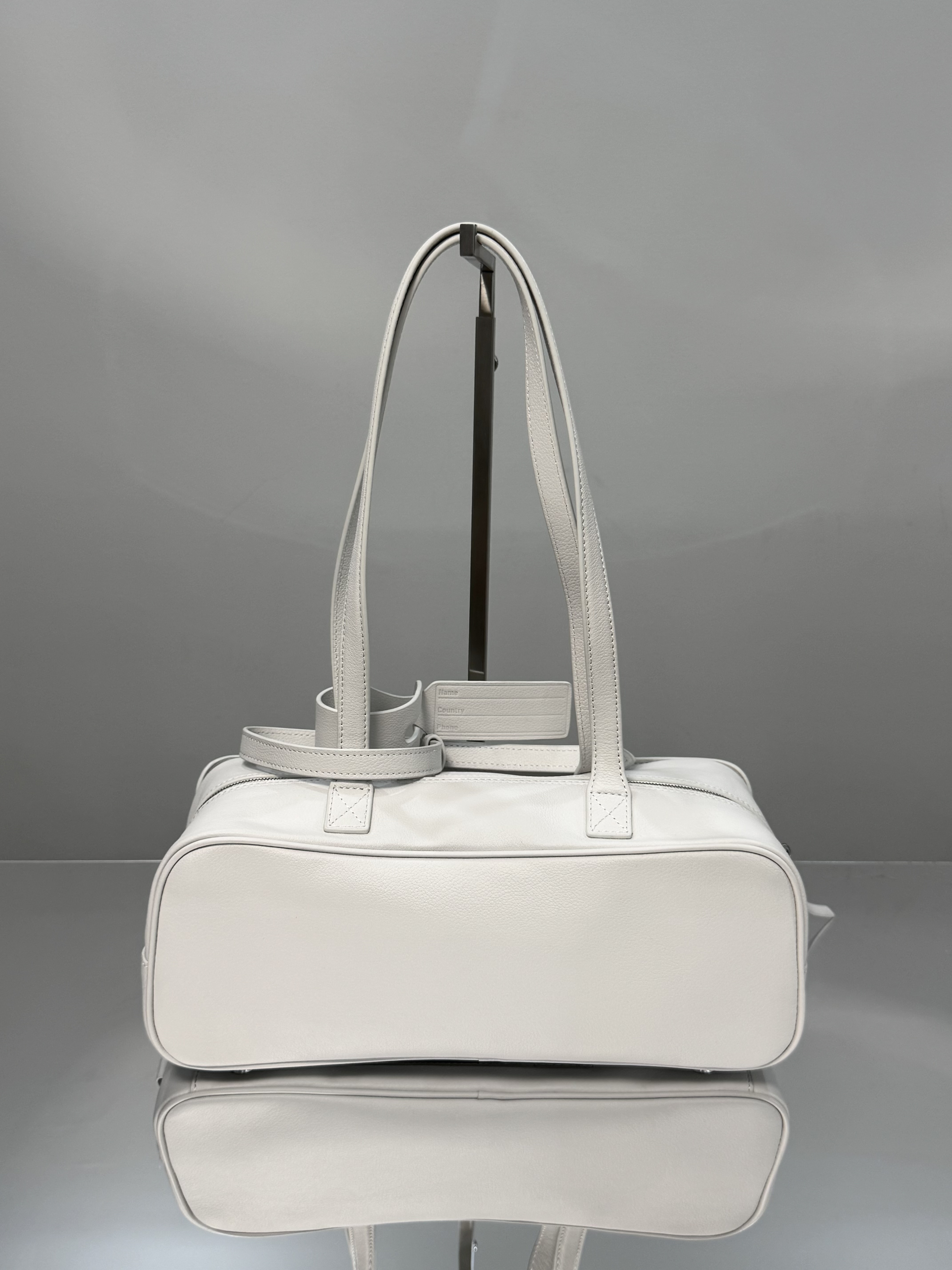 31CM 小号 巴黎世家 手提 保龄 Balenciag  carrie bowling （Handheld bowling bag）Cowhide– 8329202