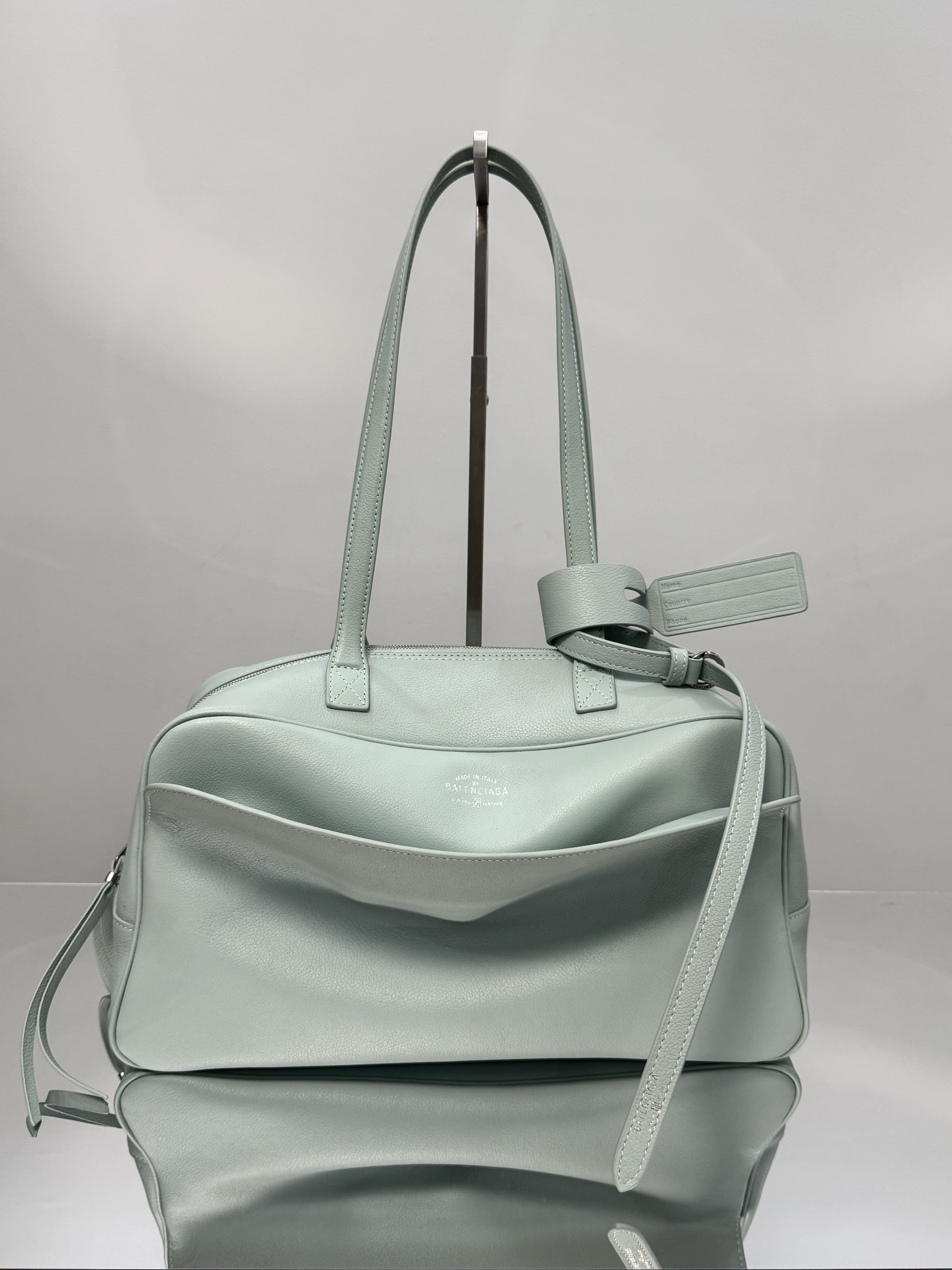 36CM 中号 巴黎世家 手提 保龄 Balenciag  carrie bowling （Handheld bowling bag）Cowhide– 8264252ABNQ1000