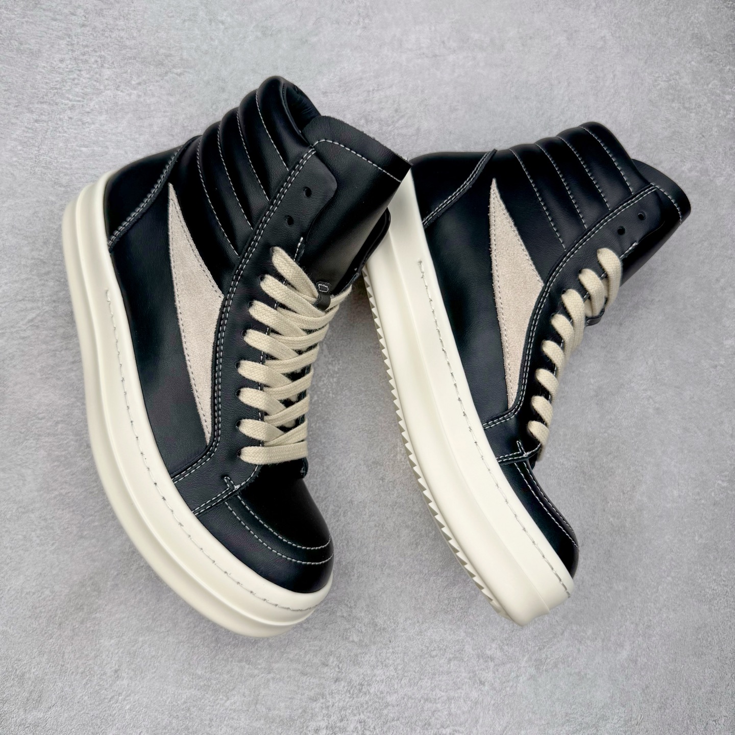 RICK OWENS RO 圆头 高筒  板鞋 休闲鞋 波鞋 男鞋    小牛皮 光滑皮 黑色RU02D6896LCOLVS-911