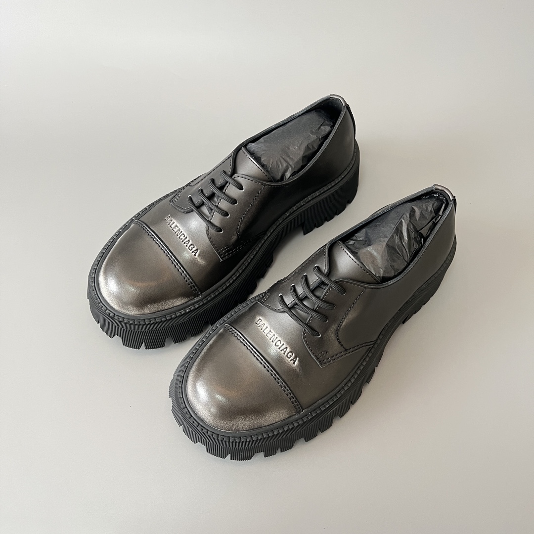 Balenciaga  巴黎世家 Tractor  亚光面 牛皮  擦色 德比 皮鞋 黑色 C0