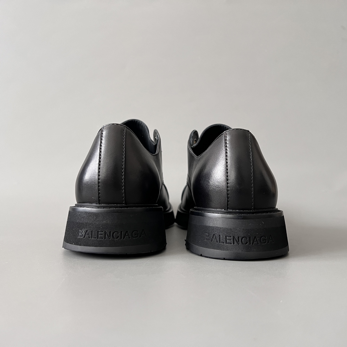 Balenciaga  巴黎世家 TRUCK 牛皮 圆头无鞋带  德比鞋皮鞋 黑色 C0-844932WCDA01000