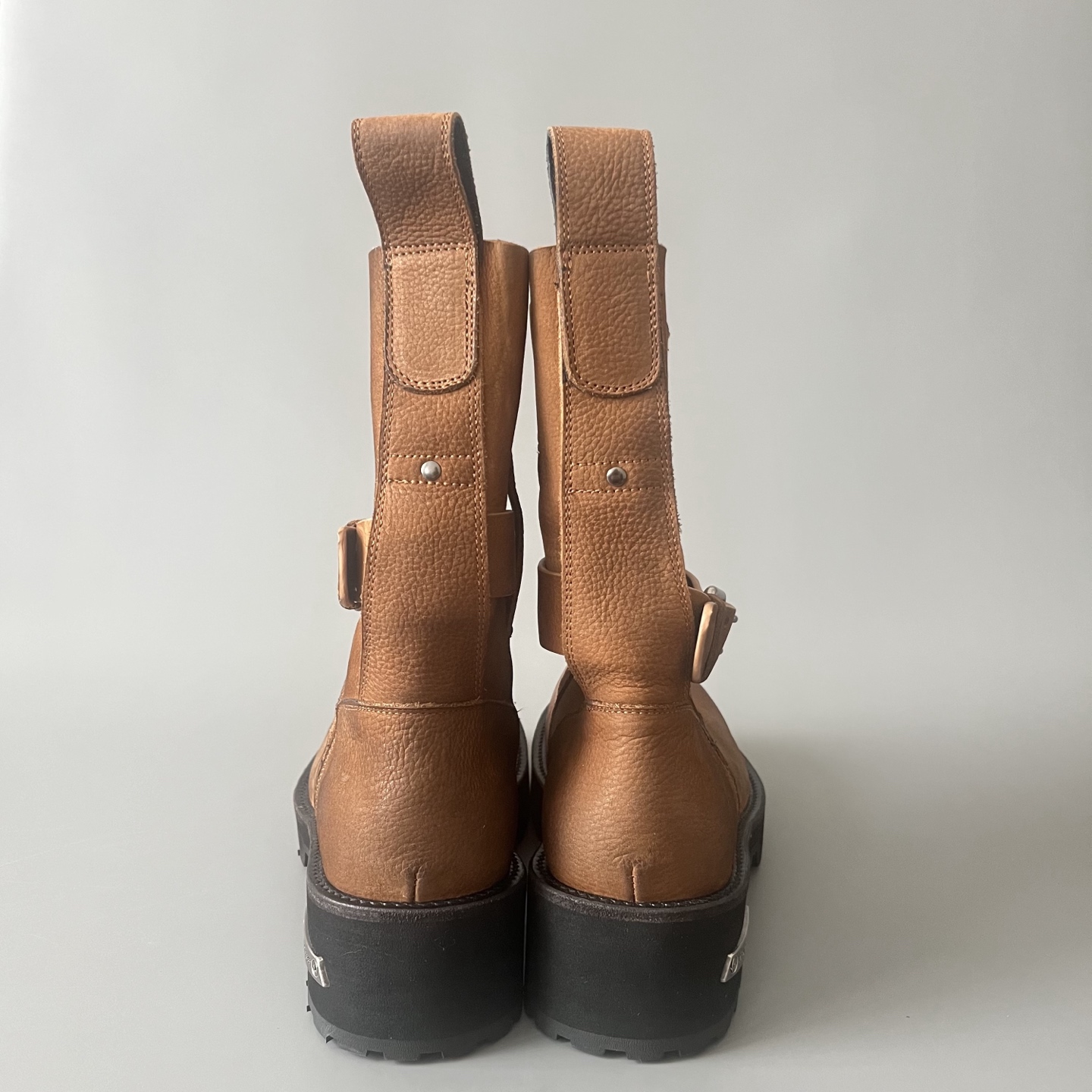Balenciaga  巴黎世家 Venom 牛皮  短筒 马丁靴 棕色