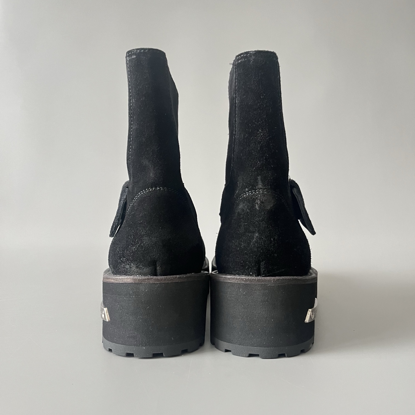 Balenciaga  巴黎世家 Venom 无鞋带 麂皮  短筒 马丁靴 黑色-D0