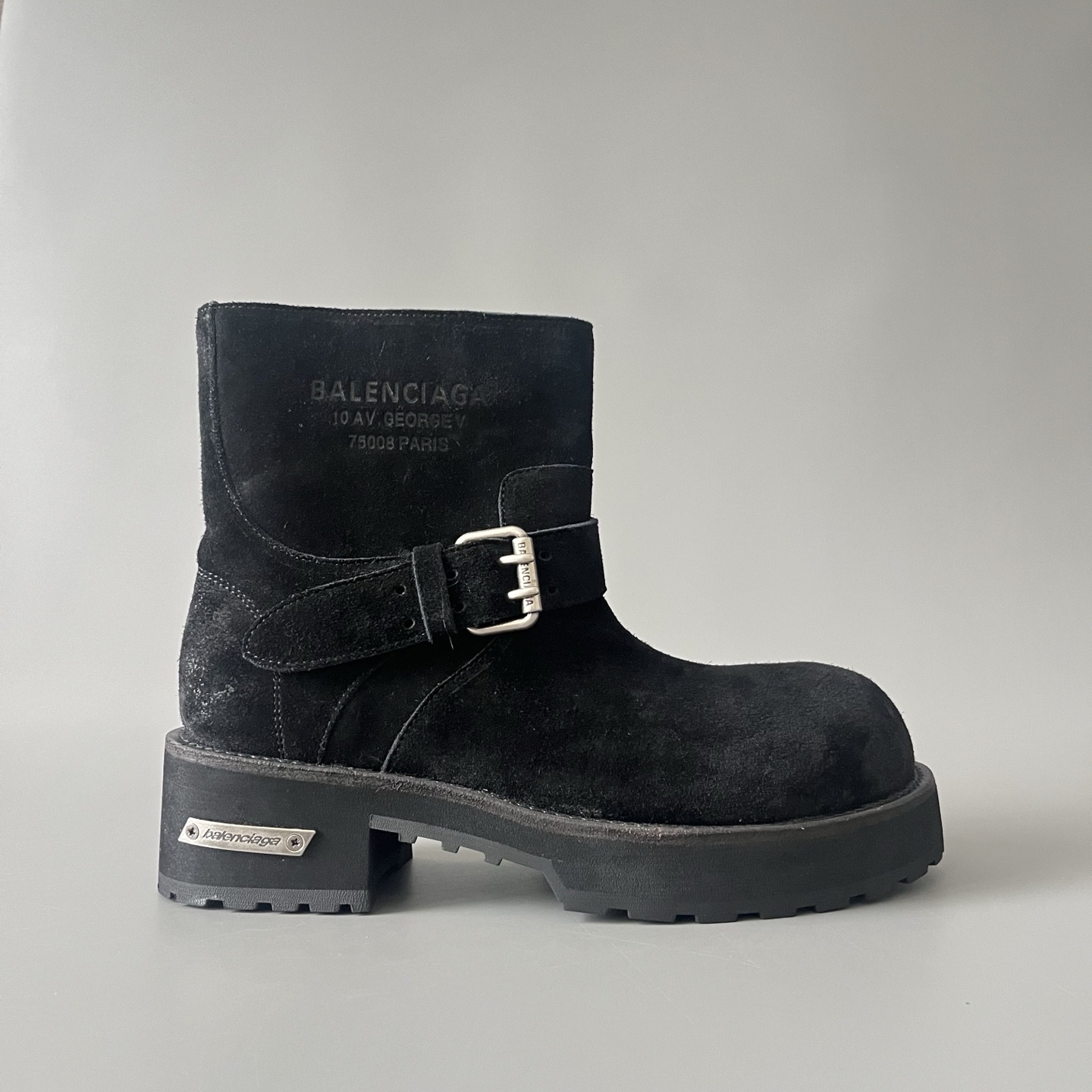 Balenciaga  巴黎世家 Venom 无鞋带 麂皮  短筒 马丁靴 黑色-D0