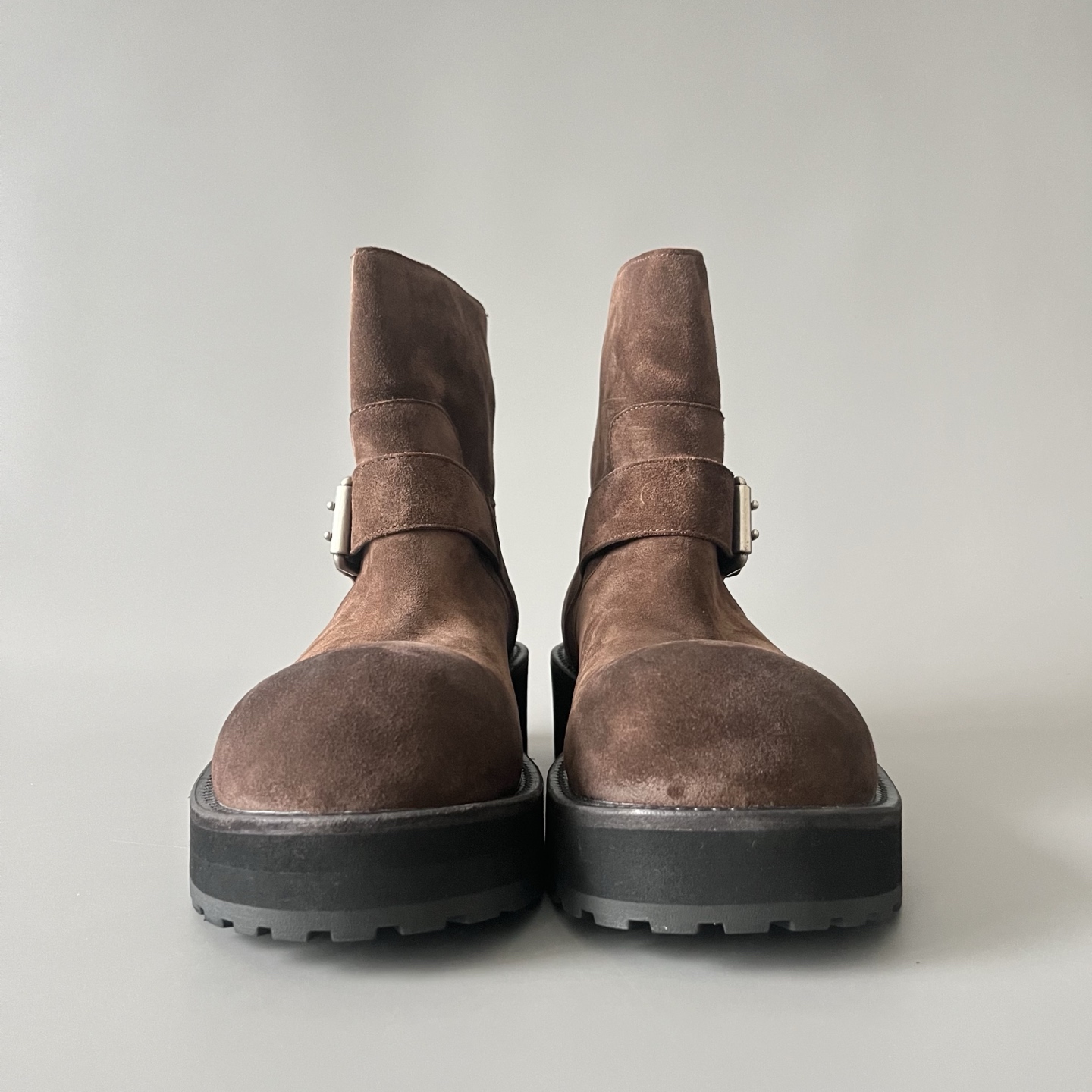 Balenciaga  巴黎世家 Venom 无鞋带 麂皮  短筒 马丁靴 棕色-D0-873433WCB432981