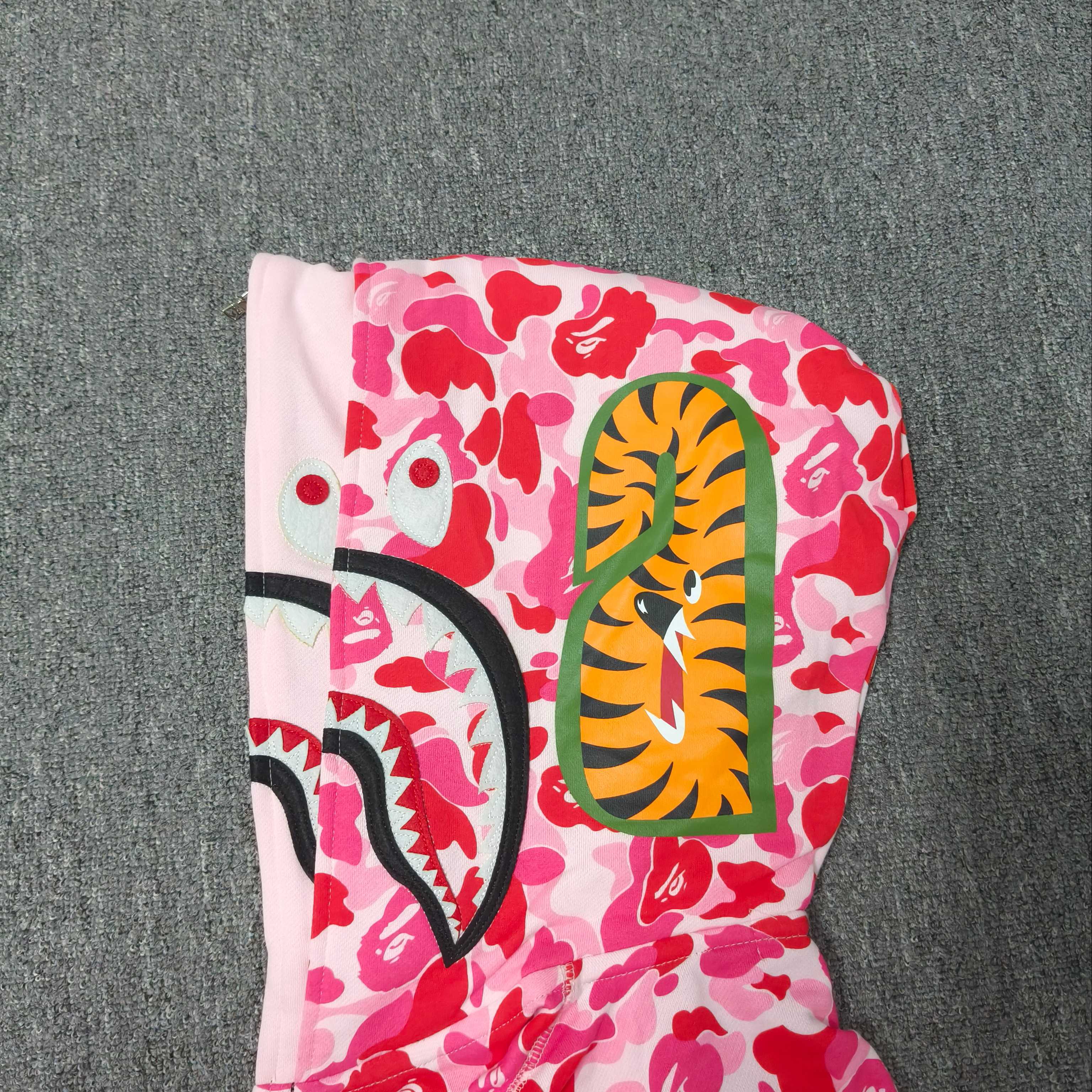 A BATHING APE BAPE ABC 双头 迷彩 鲨鱼猿人拉链外套  男女同款  0ZXSWM003151Q
