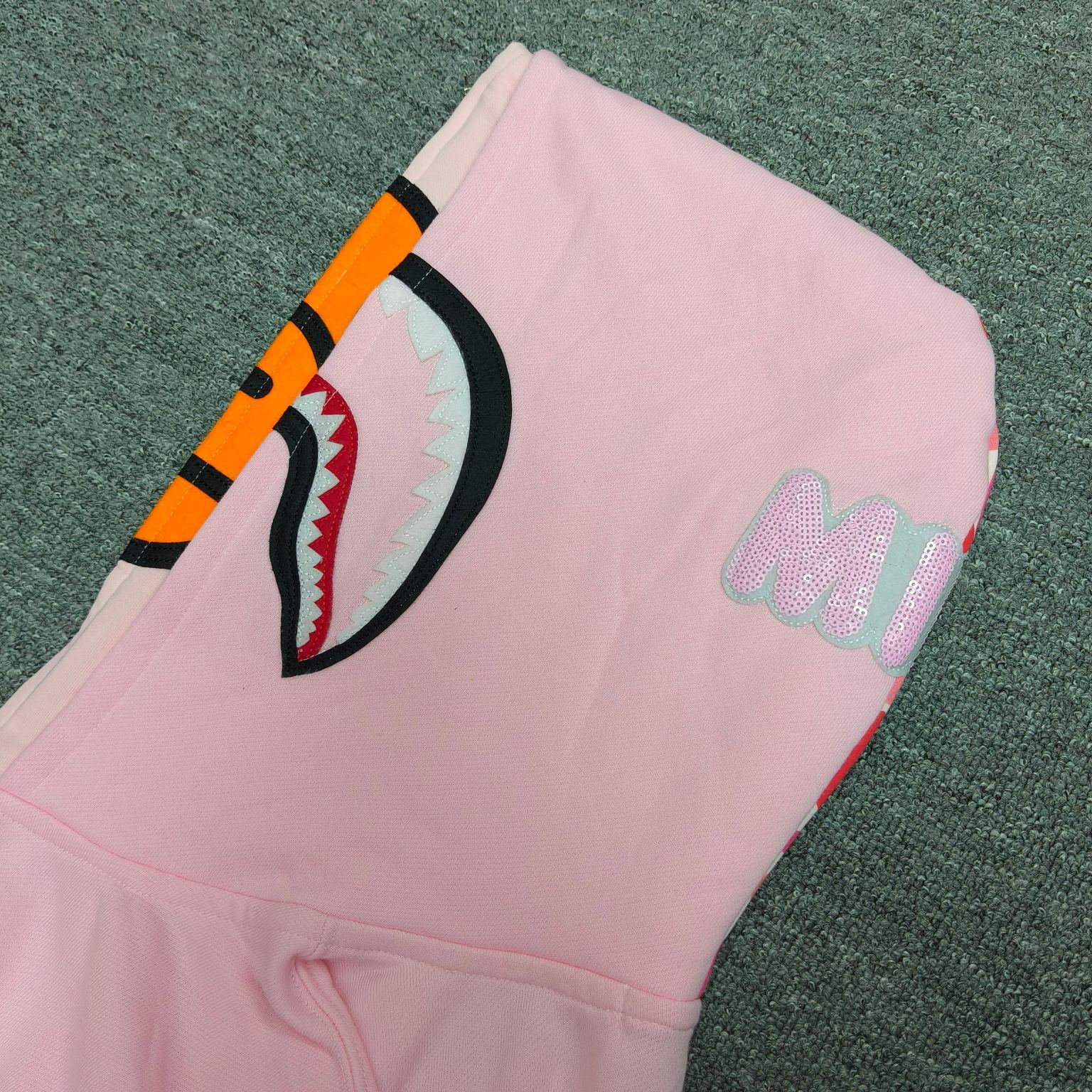 A BATHING APE BAPE milo 卡通小猴 拉链外套  男女同款 粉色 双帽