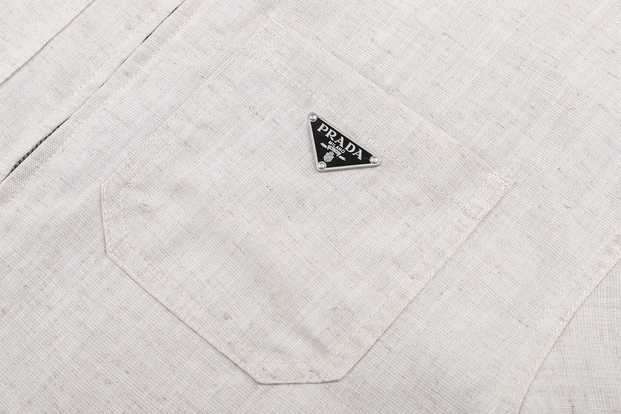 PRADA 普拉达 三角标logo棉麻拉链夹克 外套 长袖 秋冬 B5