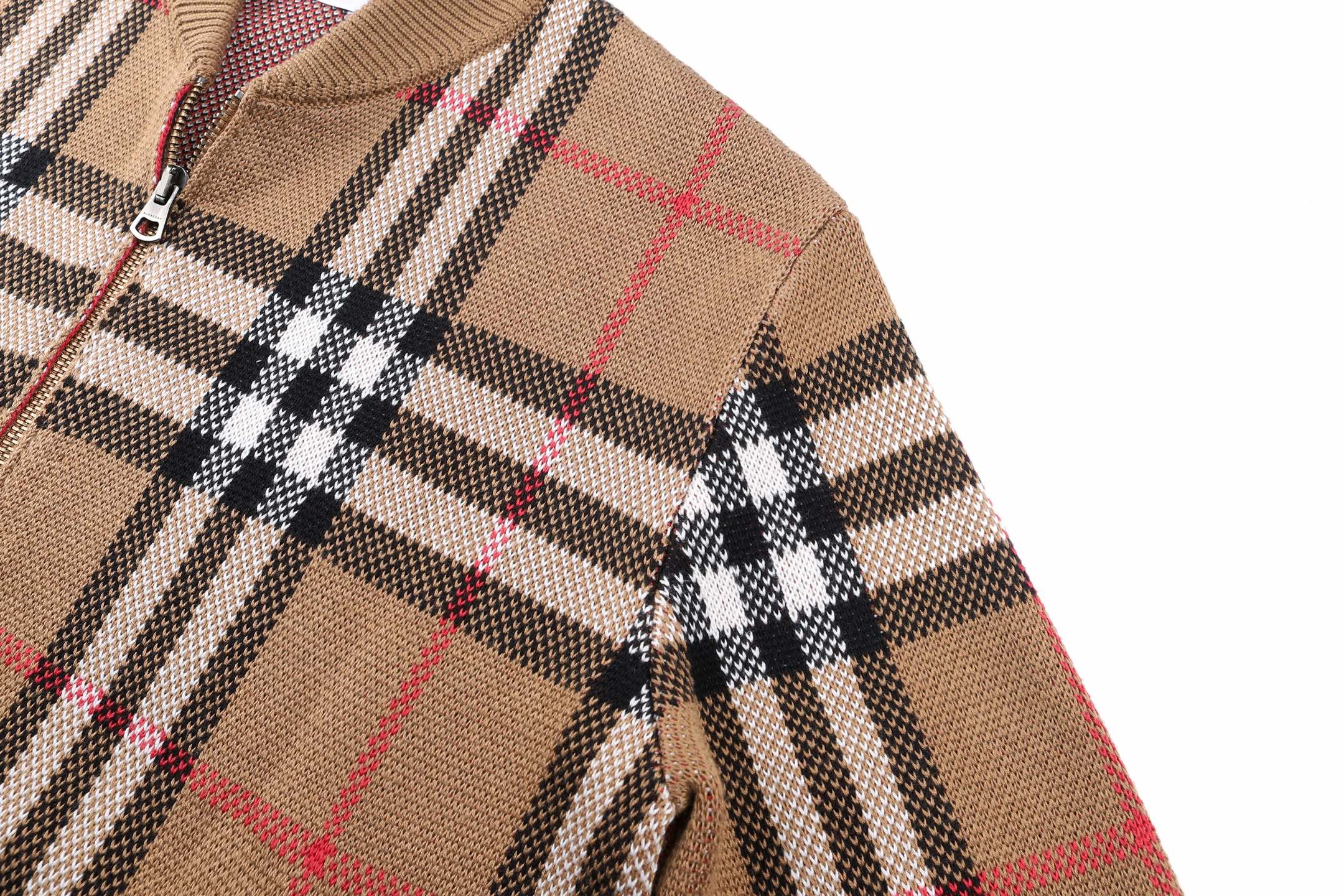 Burberry 巴宝莉 格纹标识拉链针织毛衣 夹克 针织衫 长袖 外套 棕色 B5
