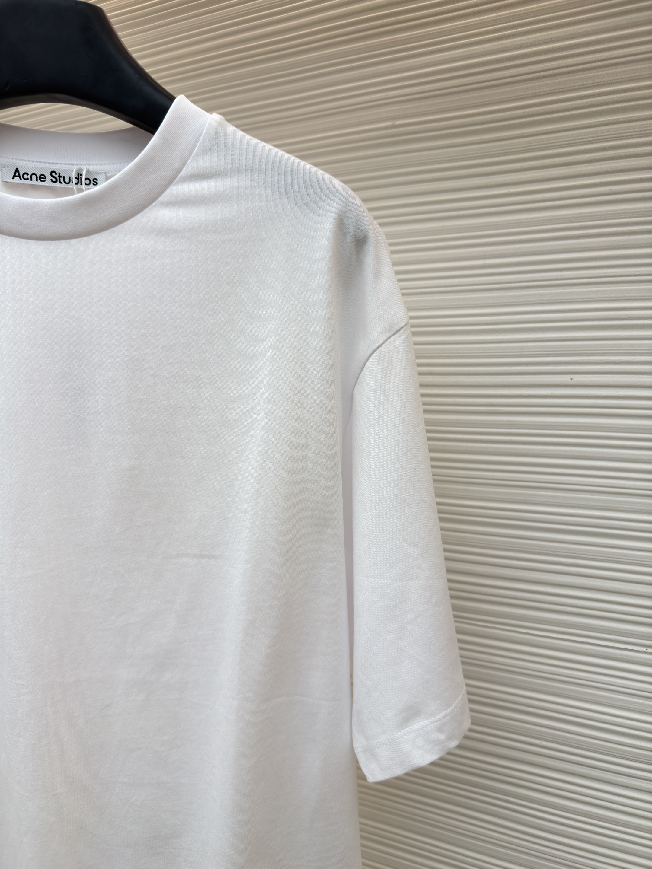 Acne Studios 陈森袖标字母圆领T恤 短袖 夏款 白色 A0